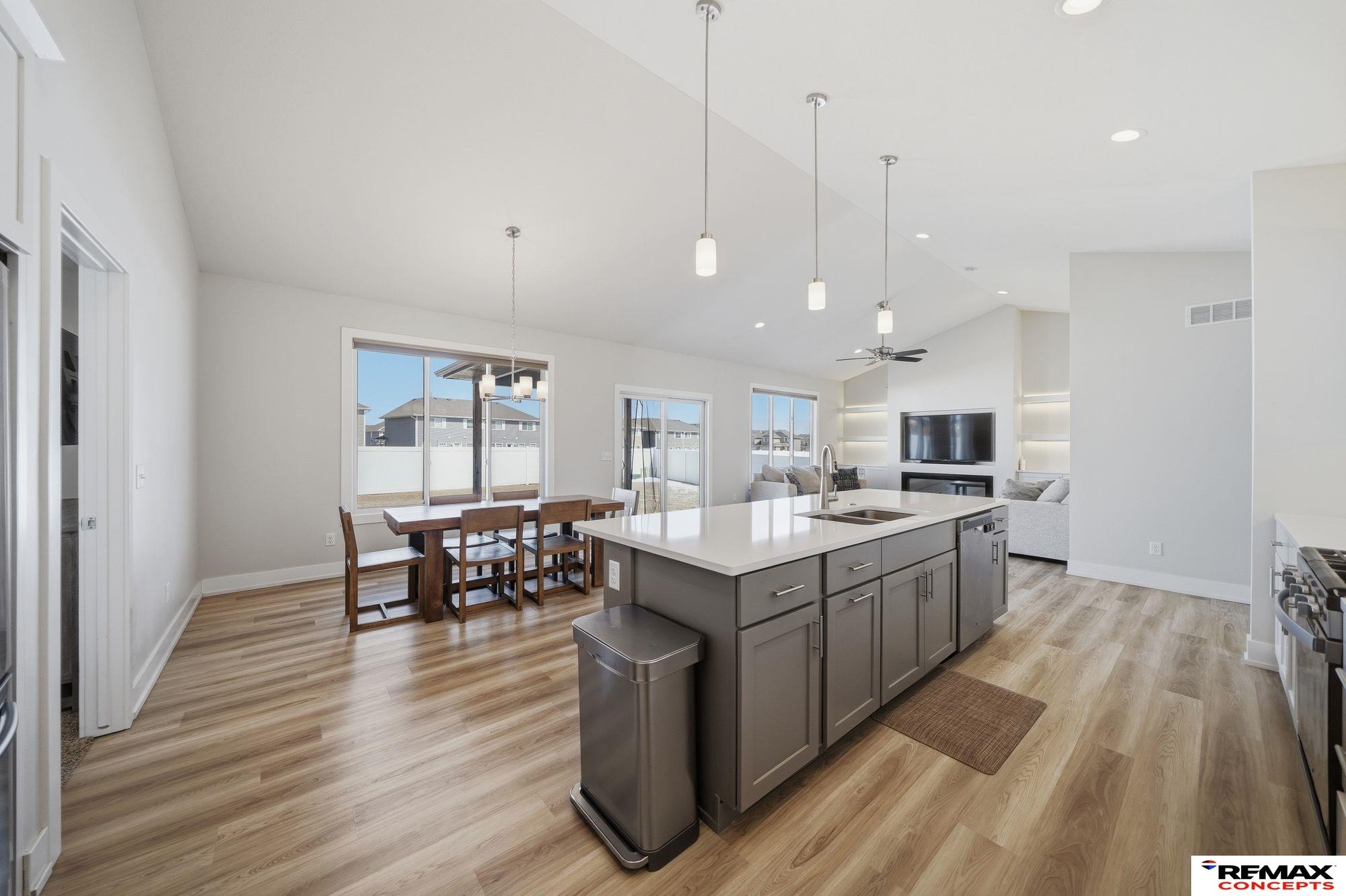 836 W Miramonte Road, Lincoln, NE, 68523