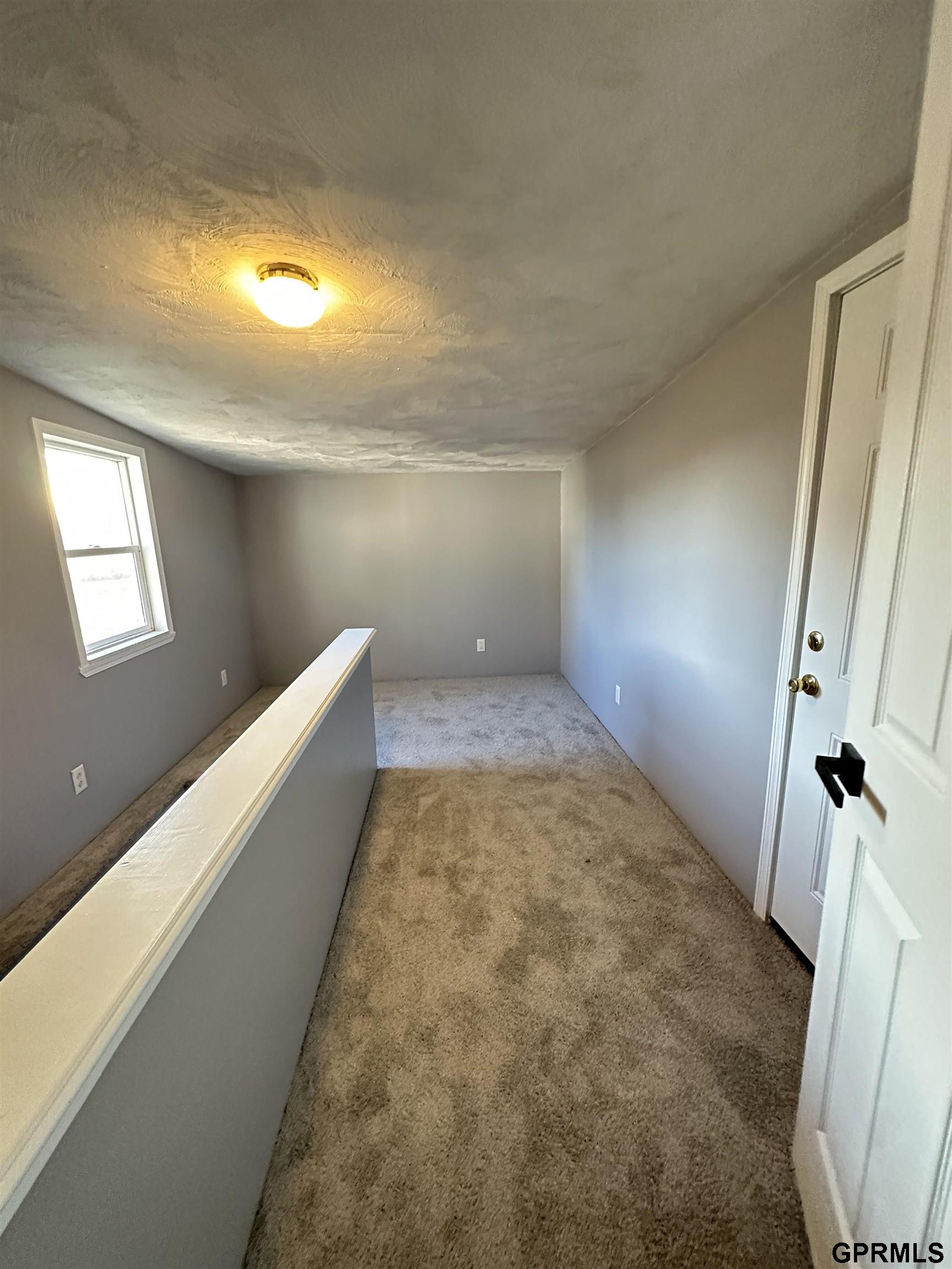 123 Grand Street, Greenwood, NE, 68366