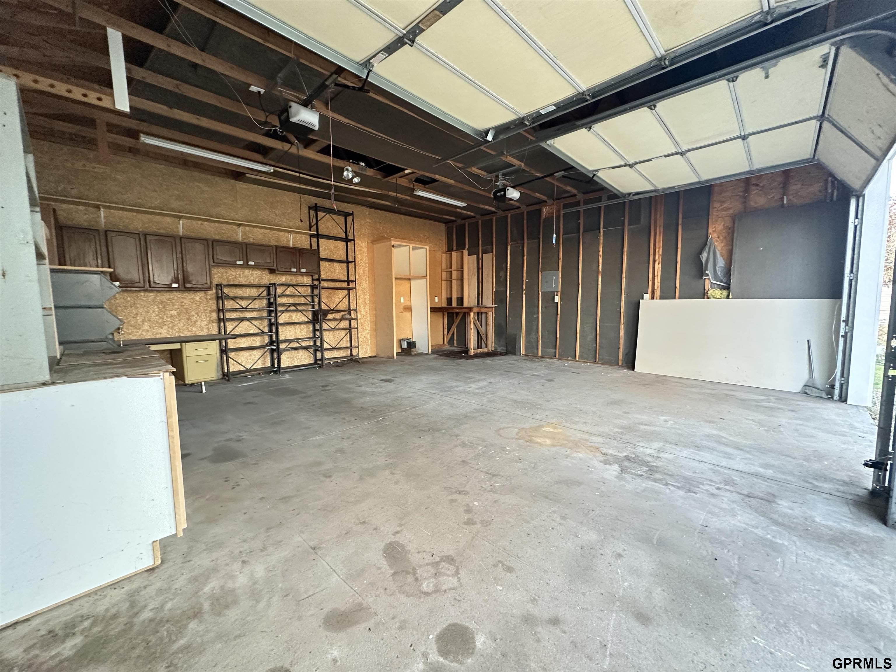 123 Grand Street, Greenwood, NE, 68366