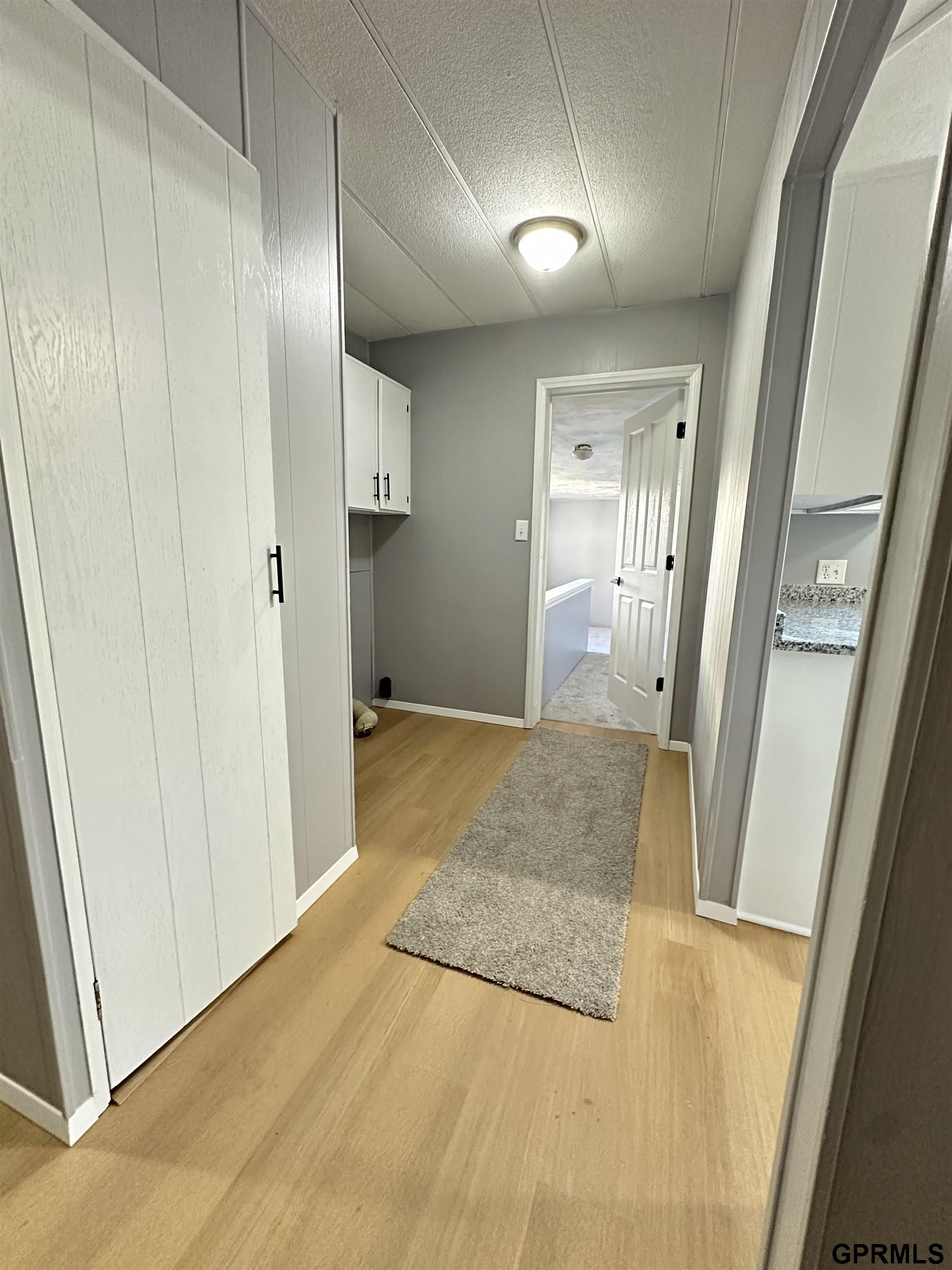 123 Grand Street, Greenwood, NE, 68366