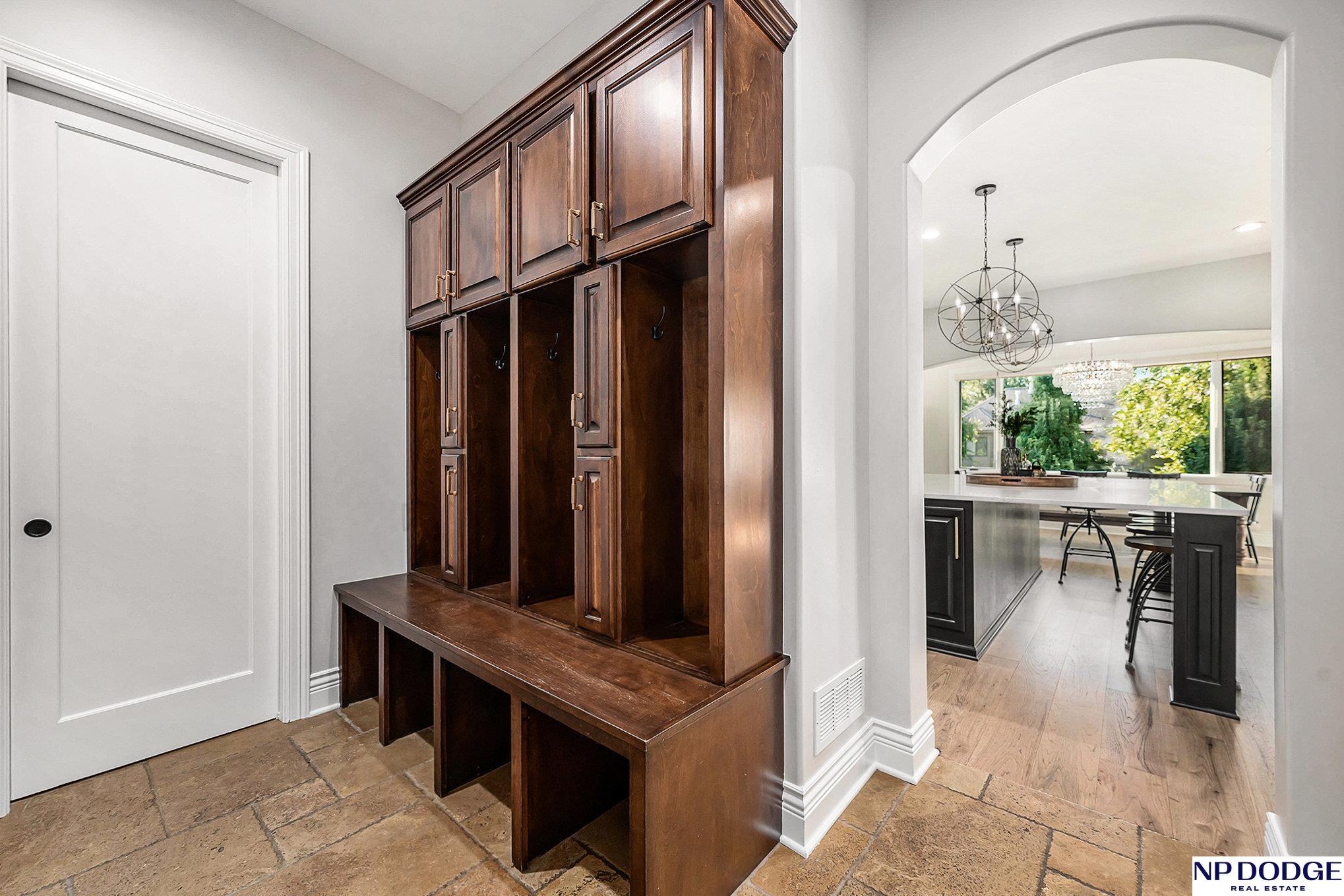 21313 Hickory Street, Omaha, NE, 68022