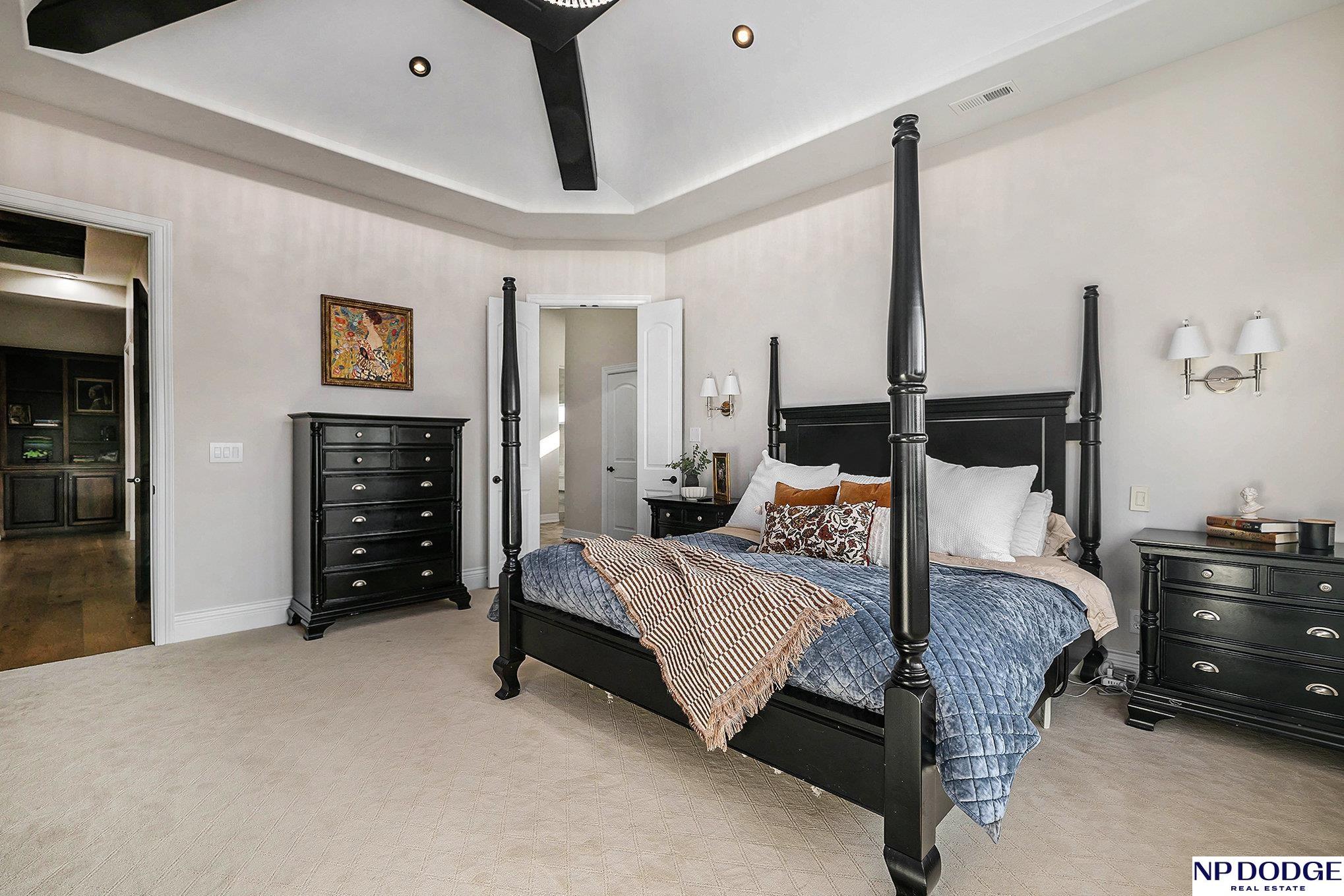 21313 Hickory Street, Omaha, NE, 68022