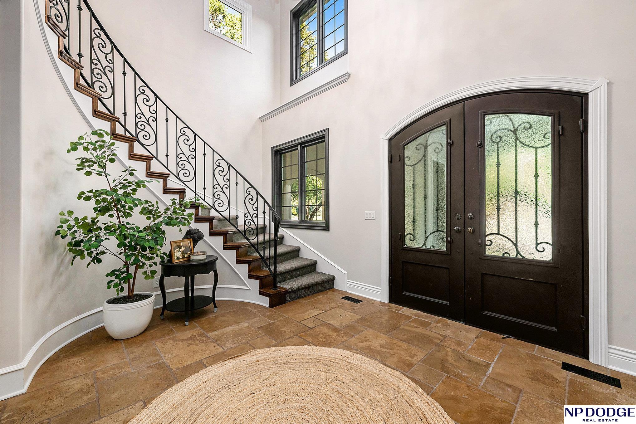 21313 Hickory Street, Omaha, NE, 68022