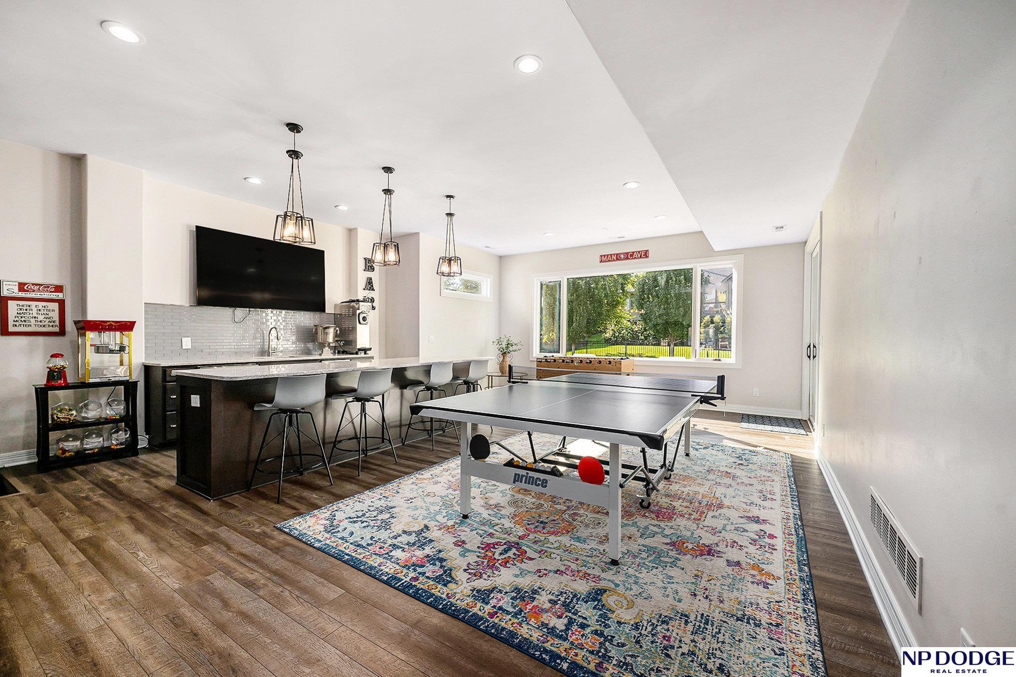 21313 Hickory Street, Omaha, NE, 68022