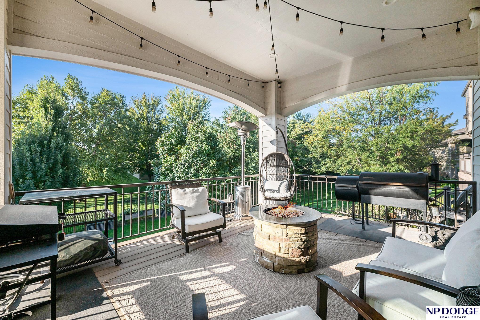 21313 Hickory Street, Omaha, NE, 68022