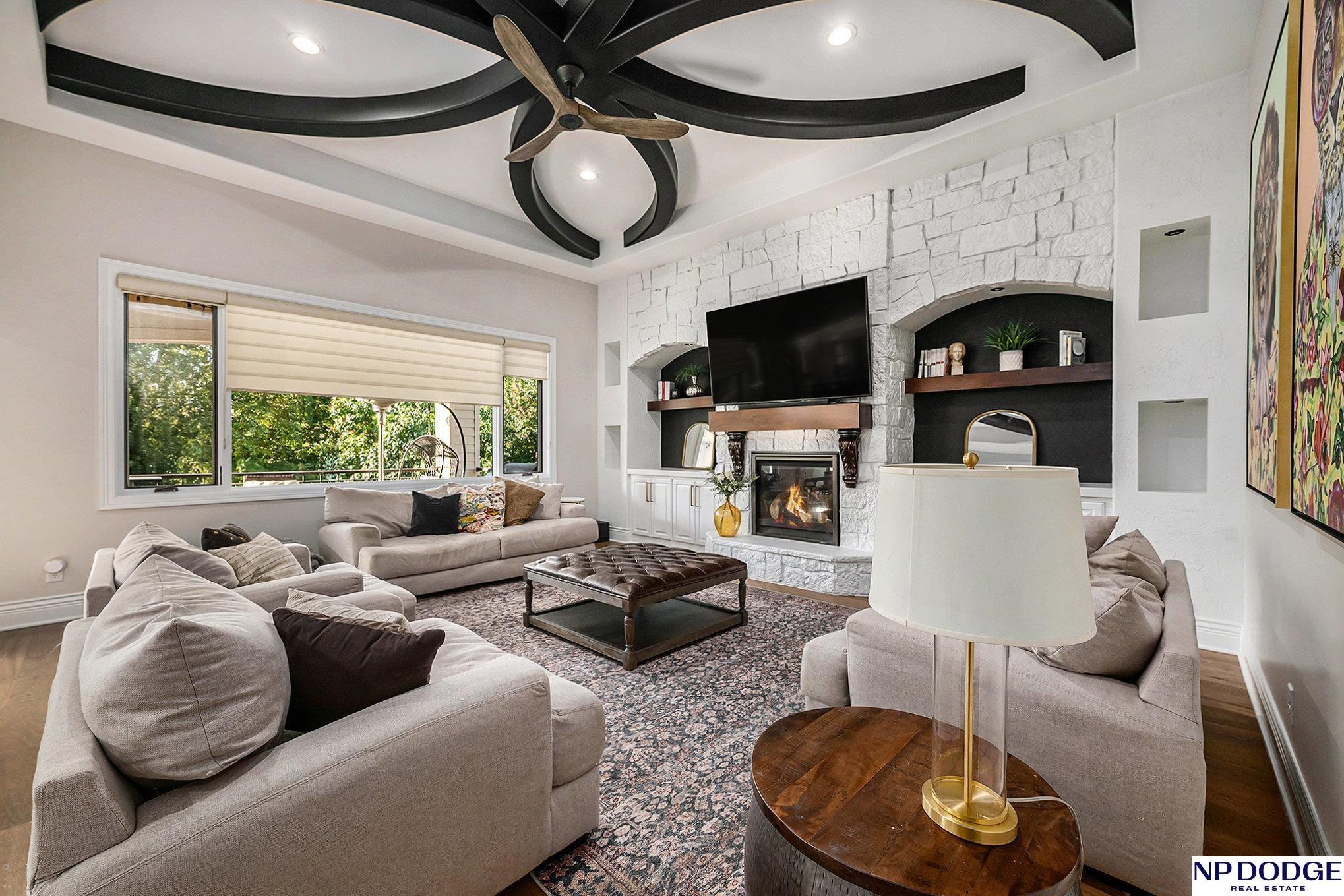 21313 Hickory Street, Omaha, NE, 68022