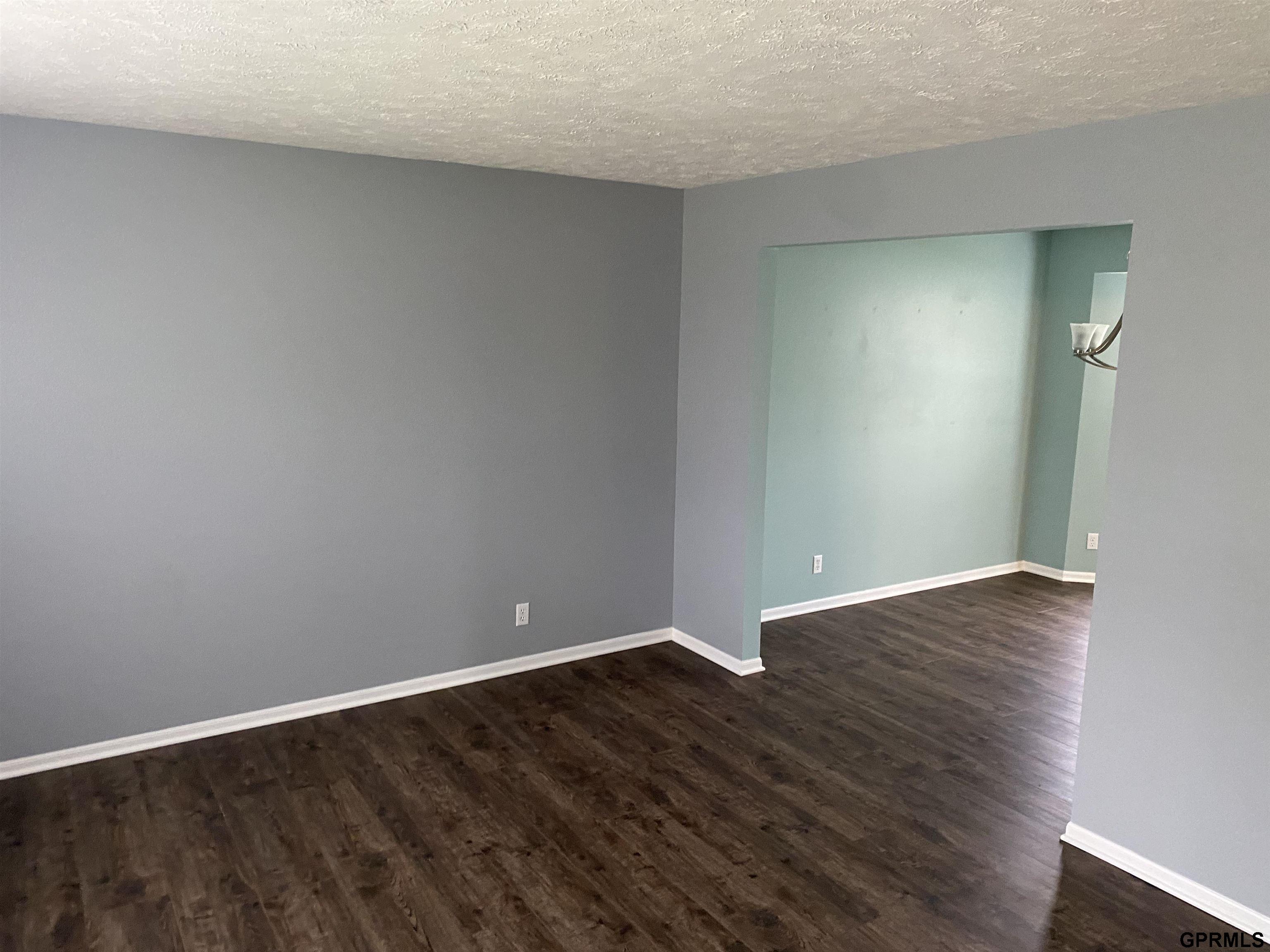 2929 Jason Street, Bellevue, NE, 68123