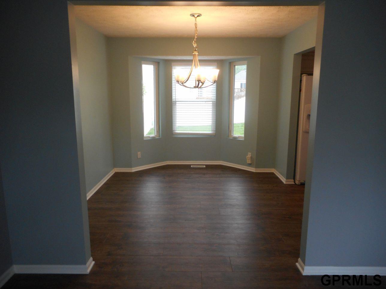 2929 Jason Street, Bellevue, NE, 68123