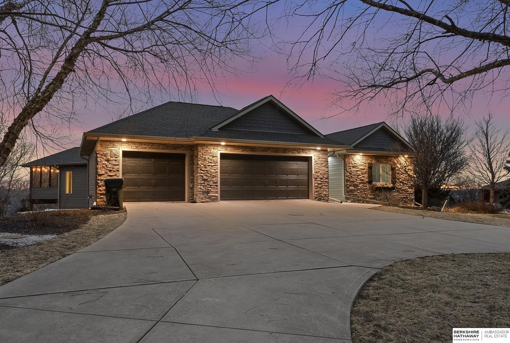 9425 Wilderness Sky Road, Lincoln, NE, 68516