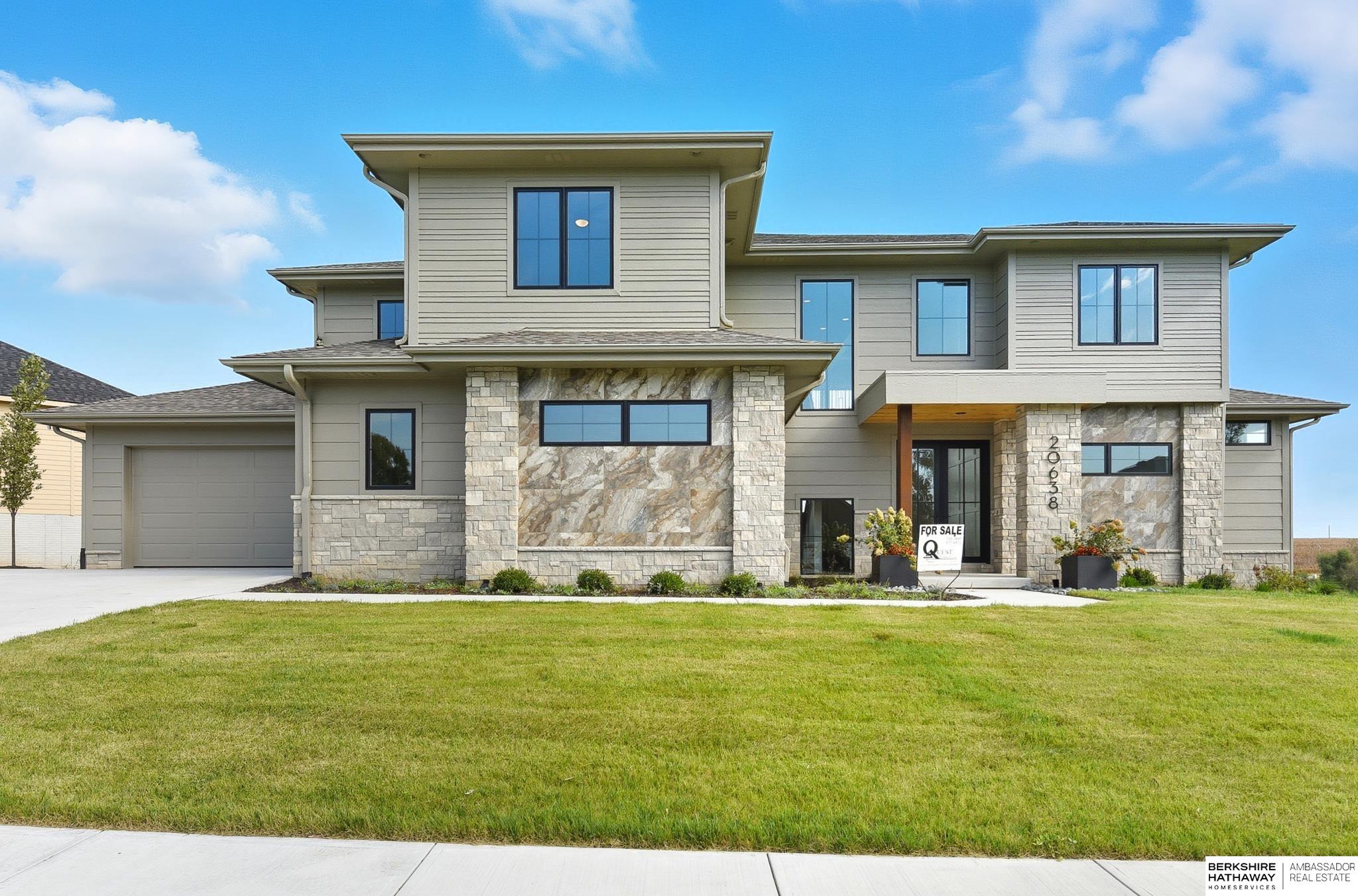 20638 Laurel Avenue, Elkhorn, NE, 68022