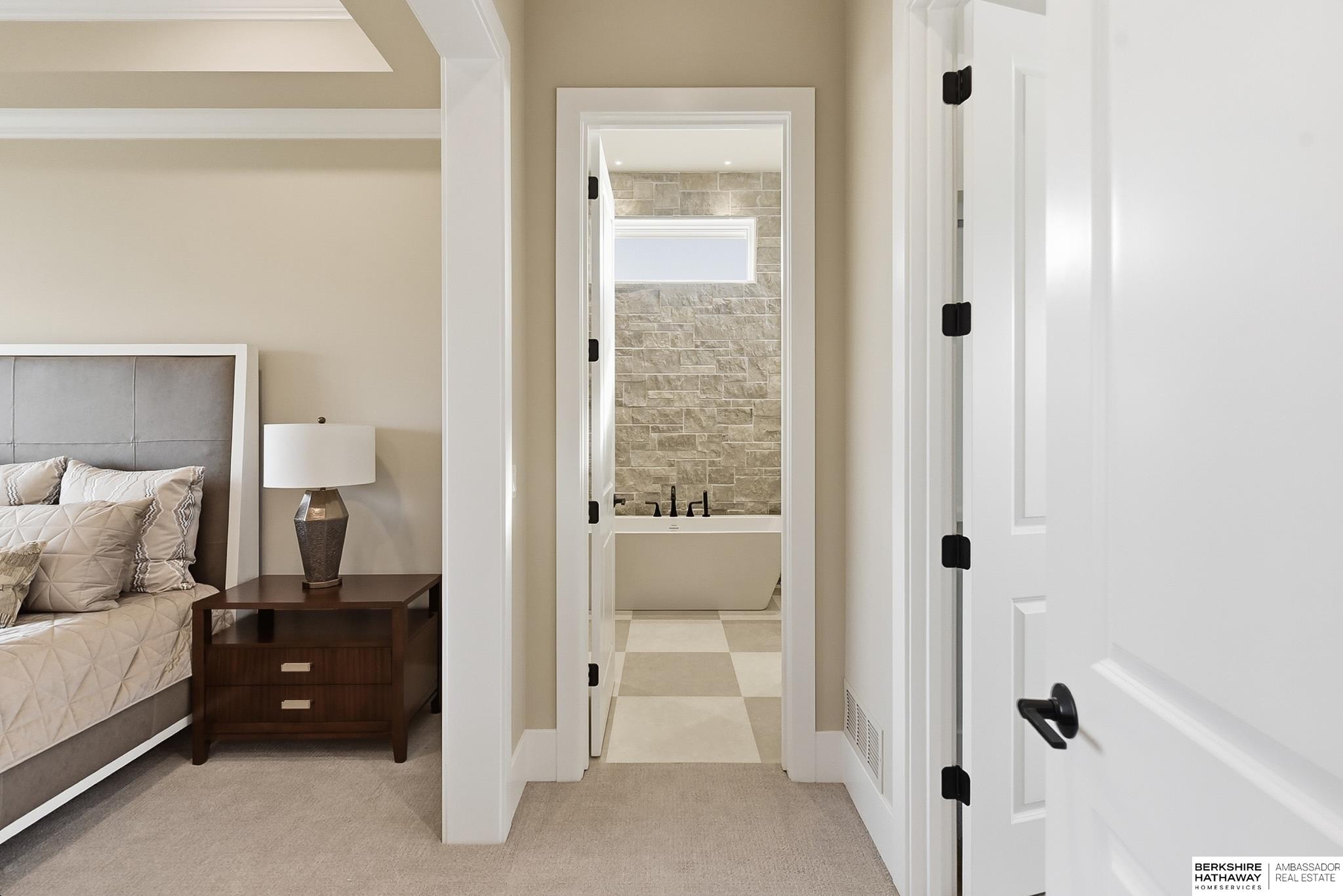 20638 Laurel Avenue, Elkhorn, NE, 68022