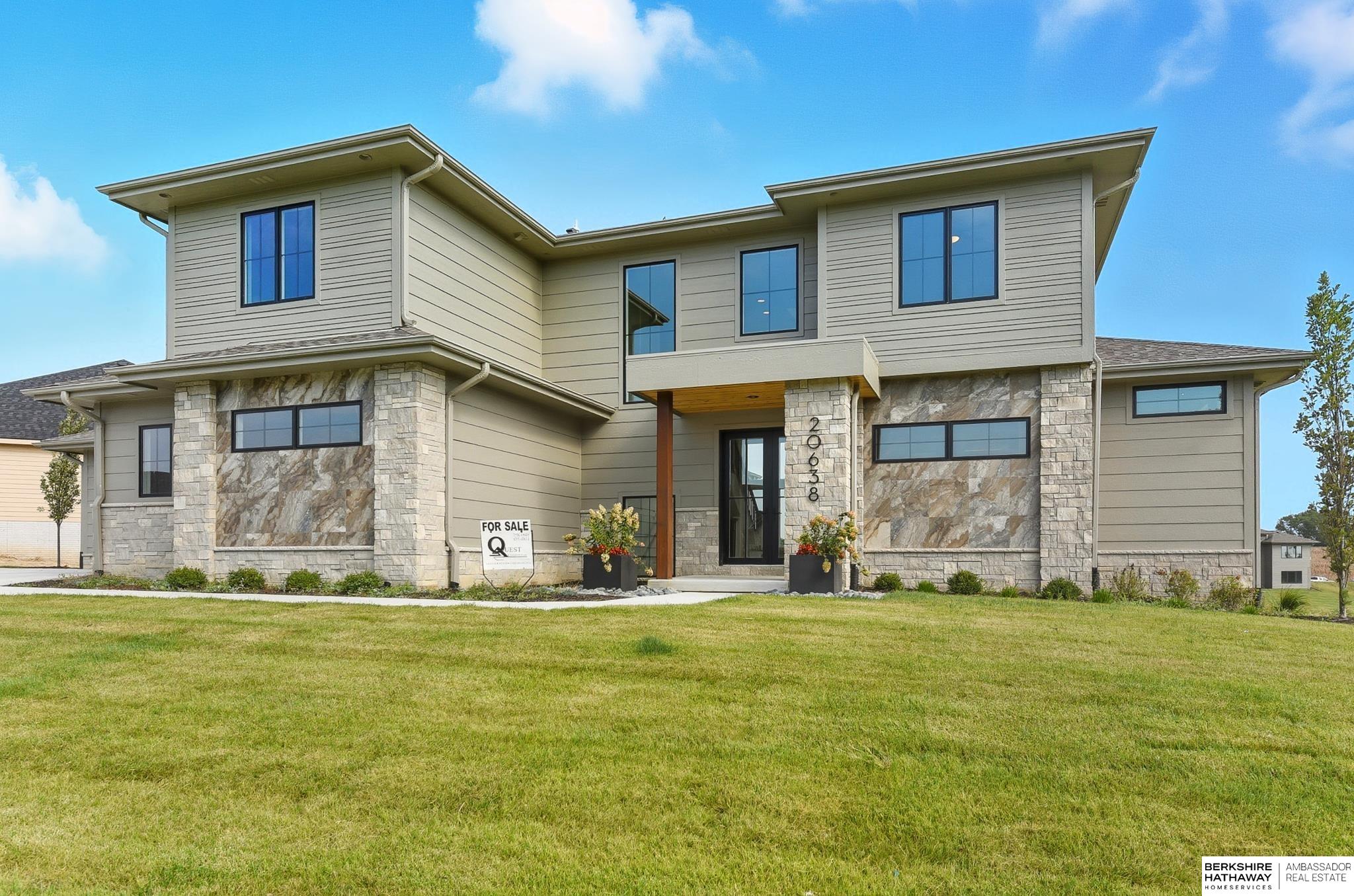 20638 Laurel Avenue, Elkhorn, NE, 68022