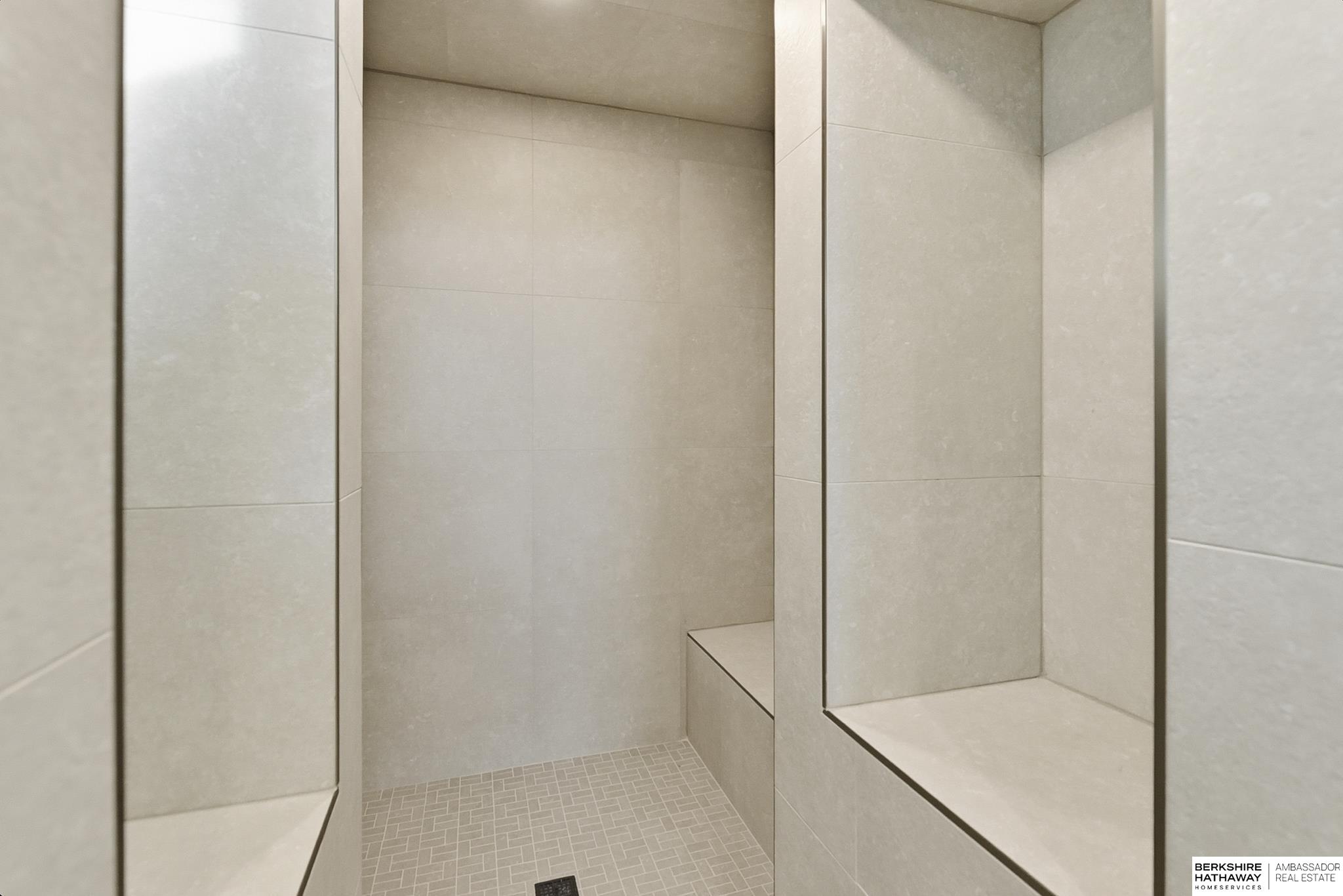 20638 Laurel Avenue, Elkhorn, NE, 68022