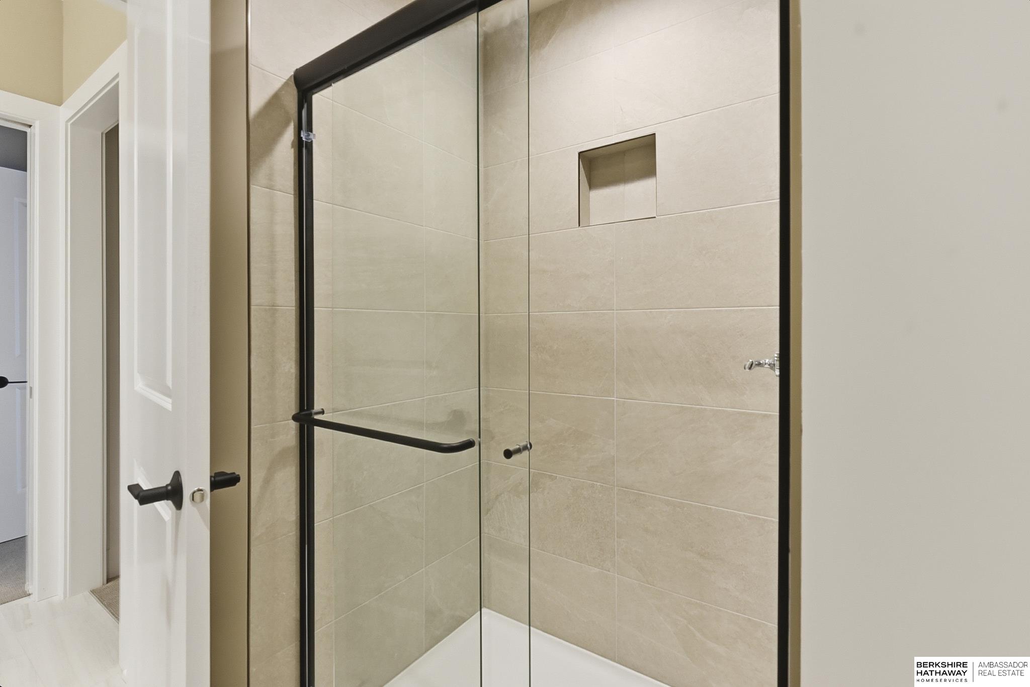 20638 Laurel Avenue, Elkhorn, NE, 68022