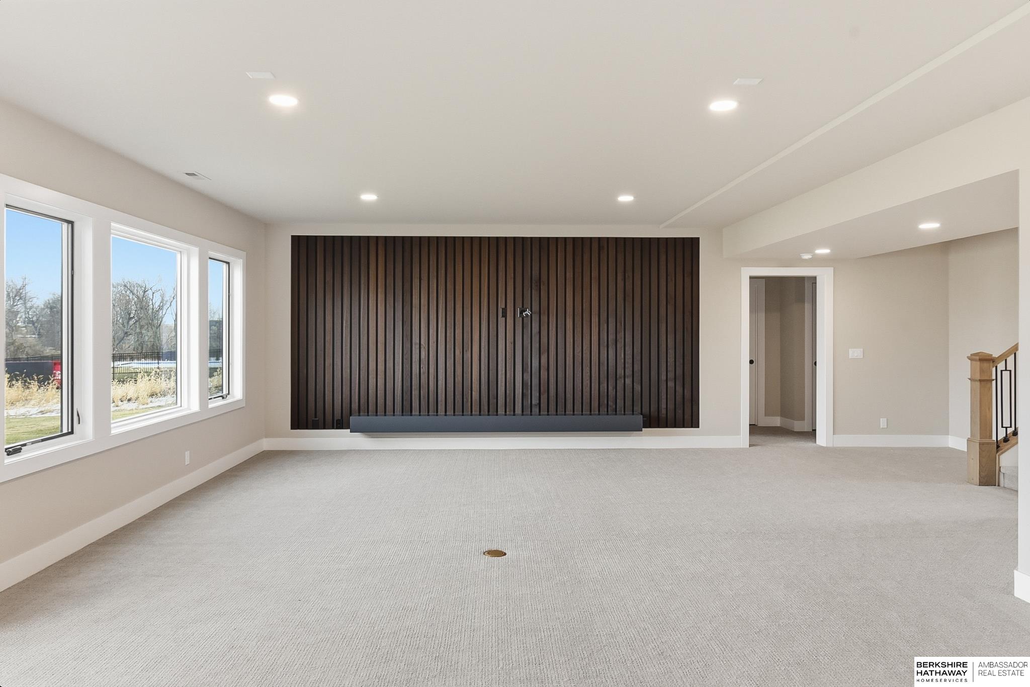 20638 Laurel Avenue, Elkhorn, NE, 68022