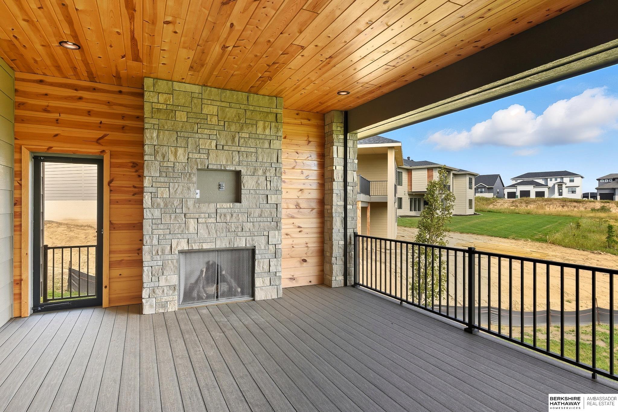 20638 Laurel Avenue, Elkhorn, NE, 68022