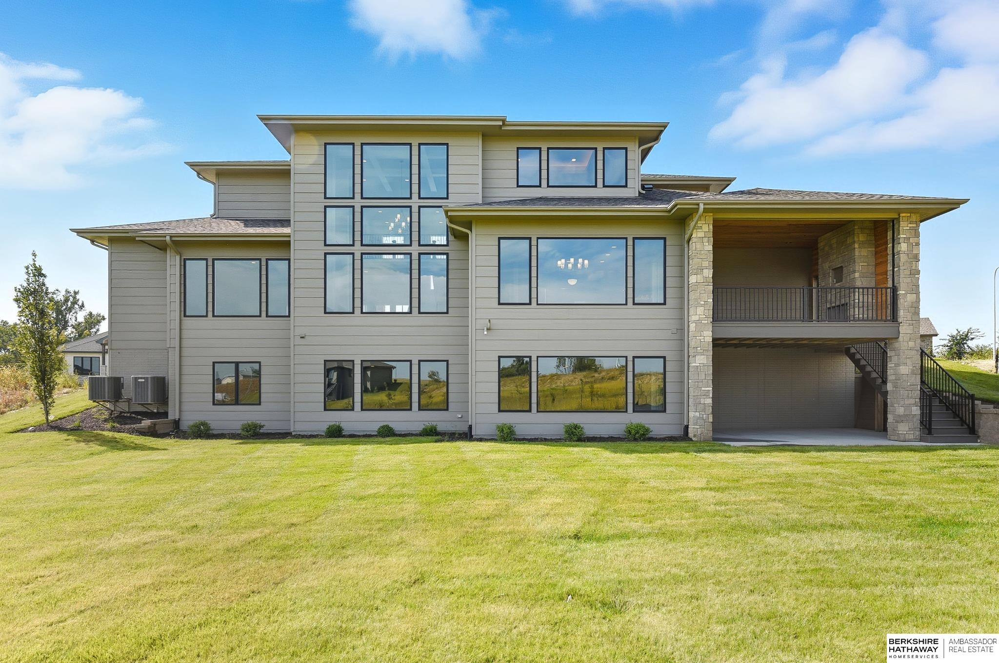 20638 Laurel Avenue, Elkhorn, NE, 68022