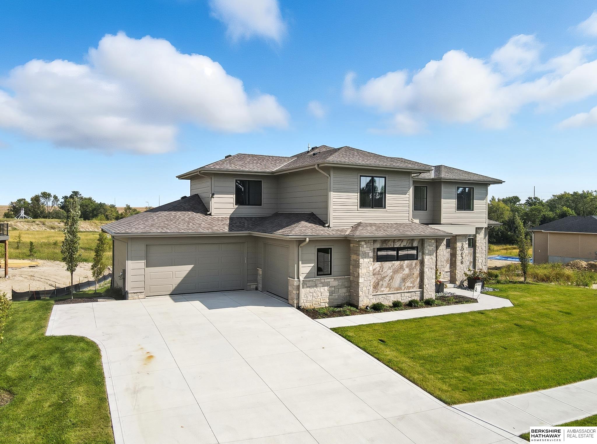 20638 Laurel Avenue, Elkhorn, NE, 68022