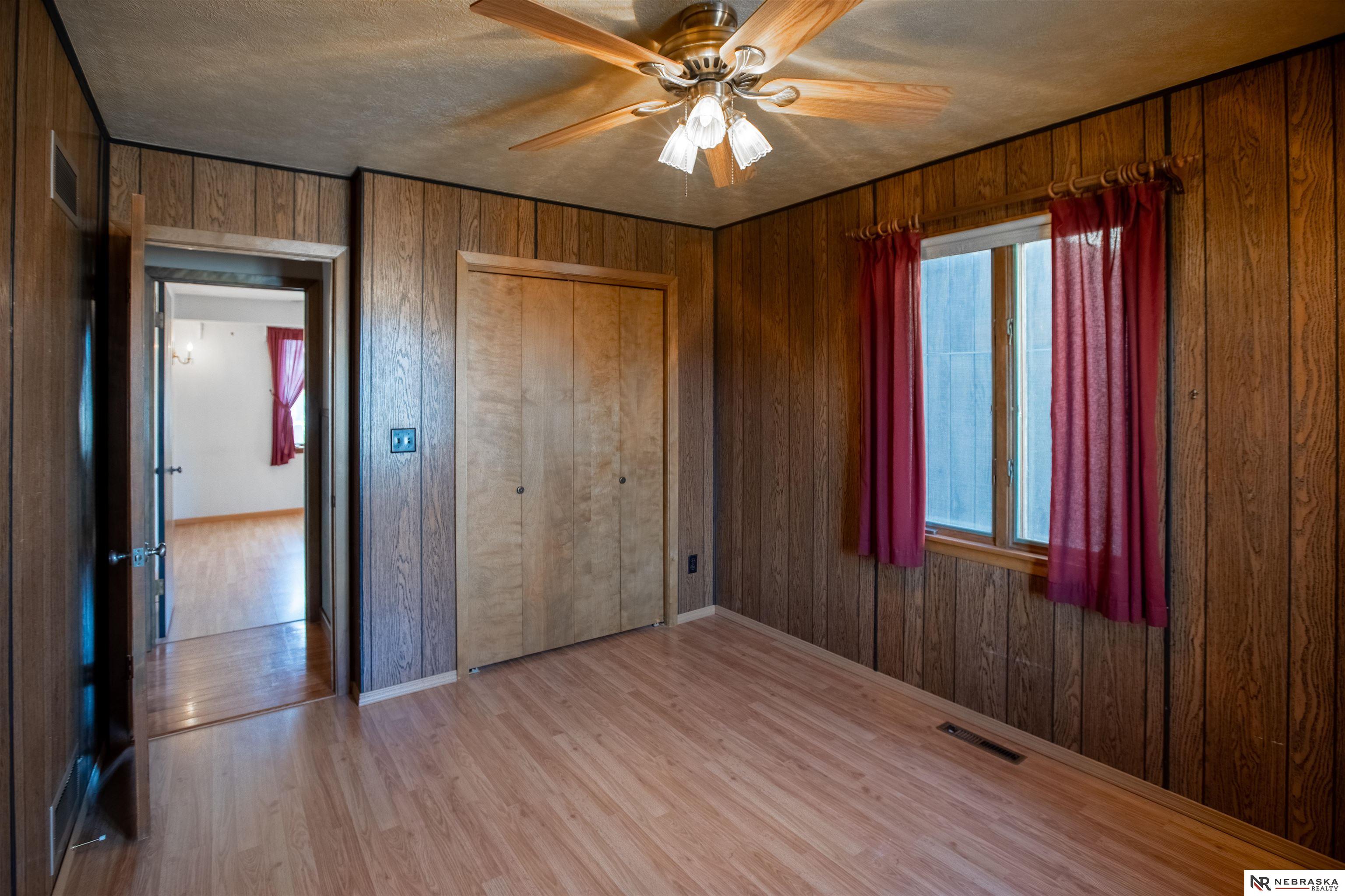 33 Lakewood Drive, Columbus, NE, 68601