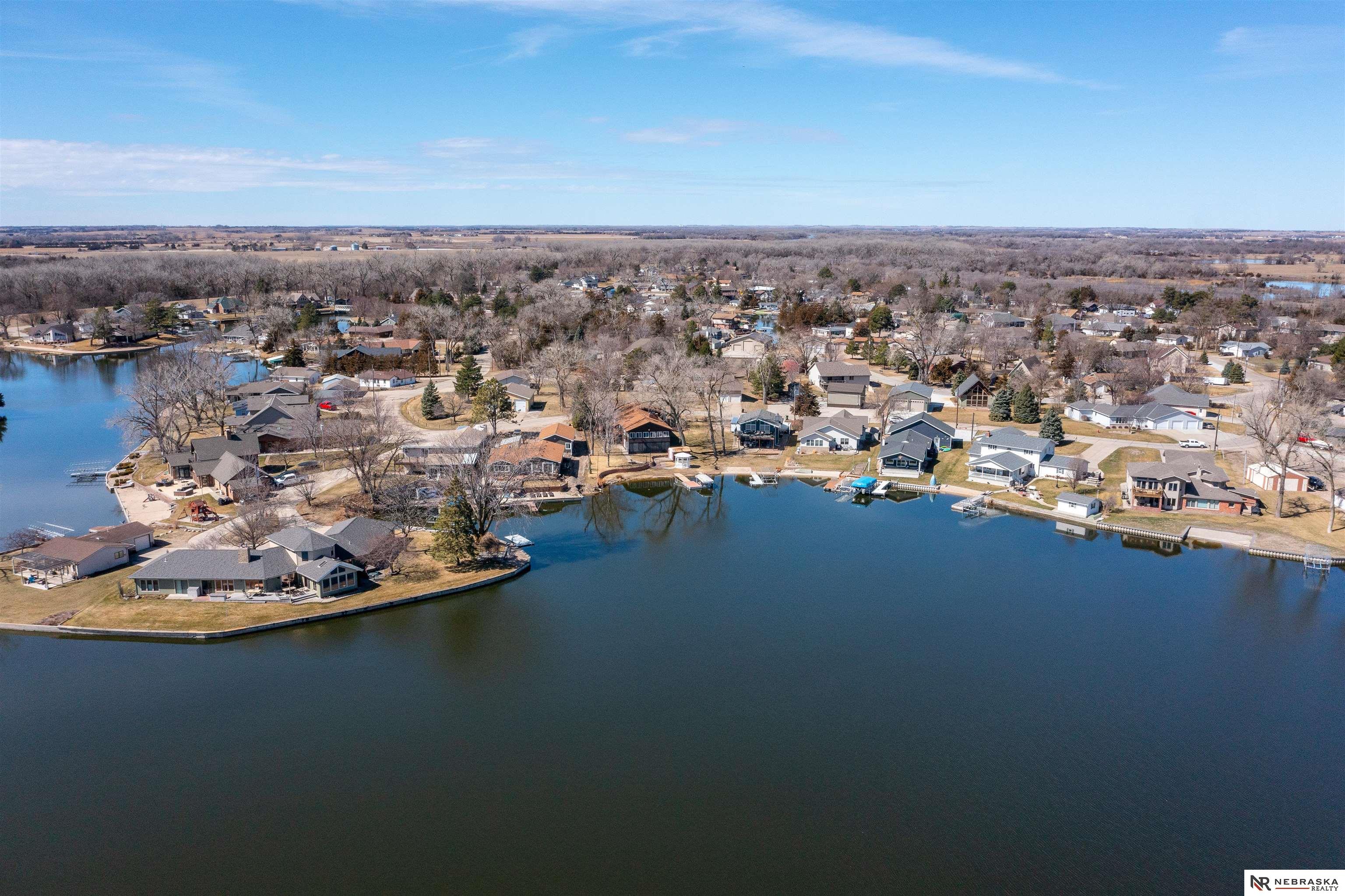 33 Lakewood Drive, Columbus, NE, 68601