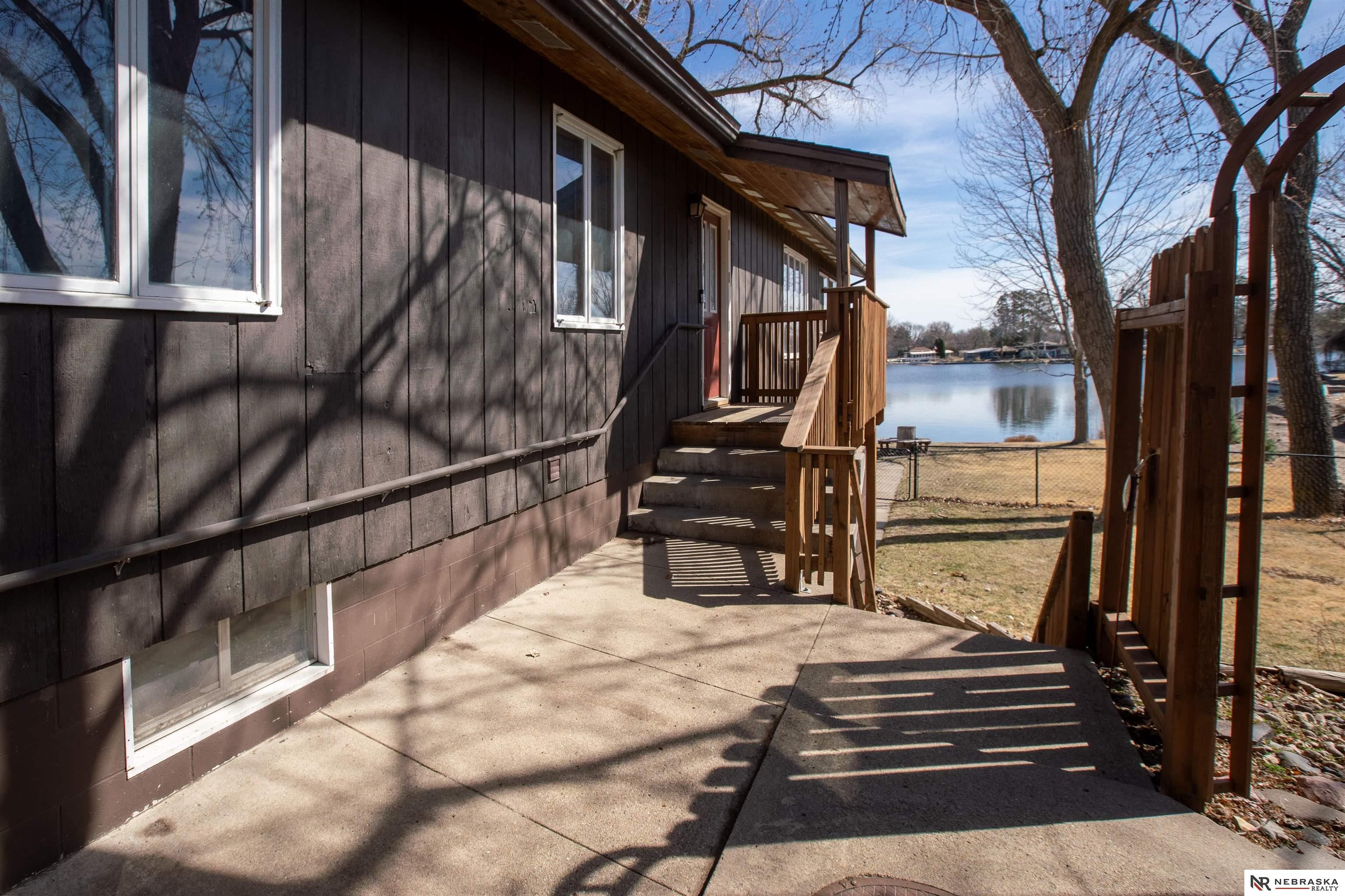 33 Lakewood Drive, Columbus, NE, 68601