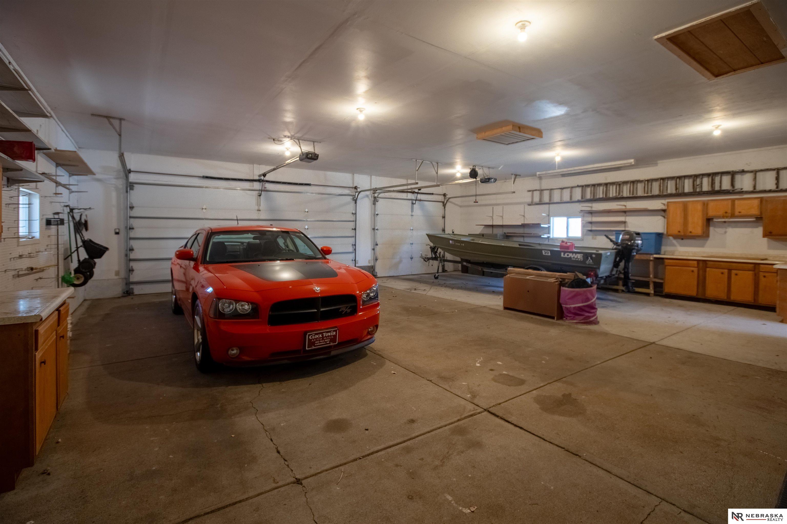 33 Lakewood Drive, Columbus, NE, 68601