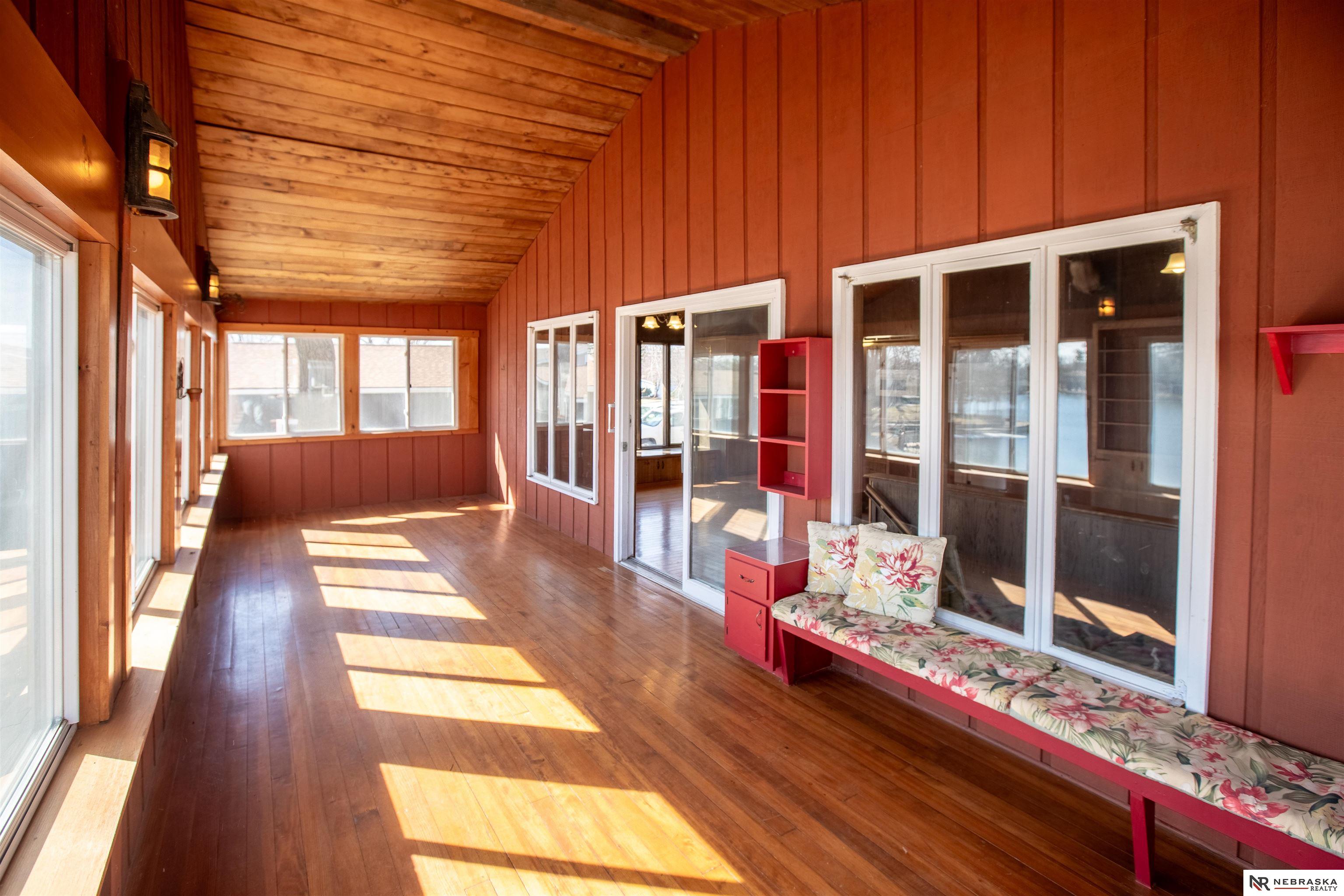 33 Lakewood Drive, Columbus, NE, 68601