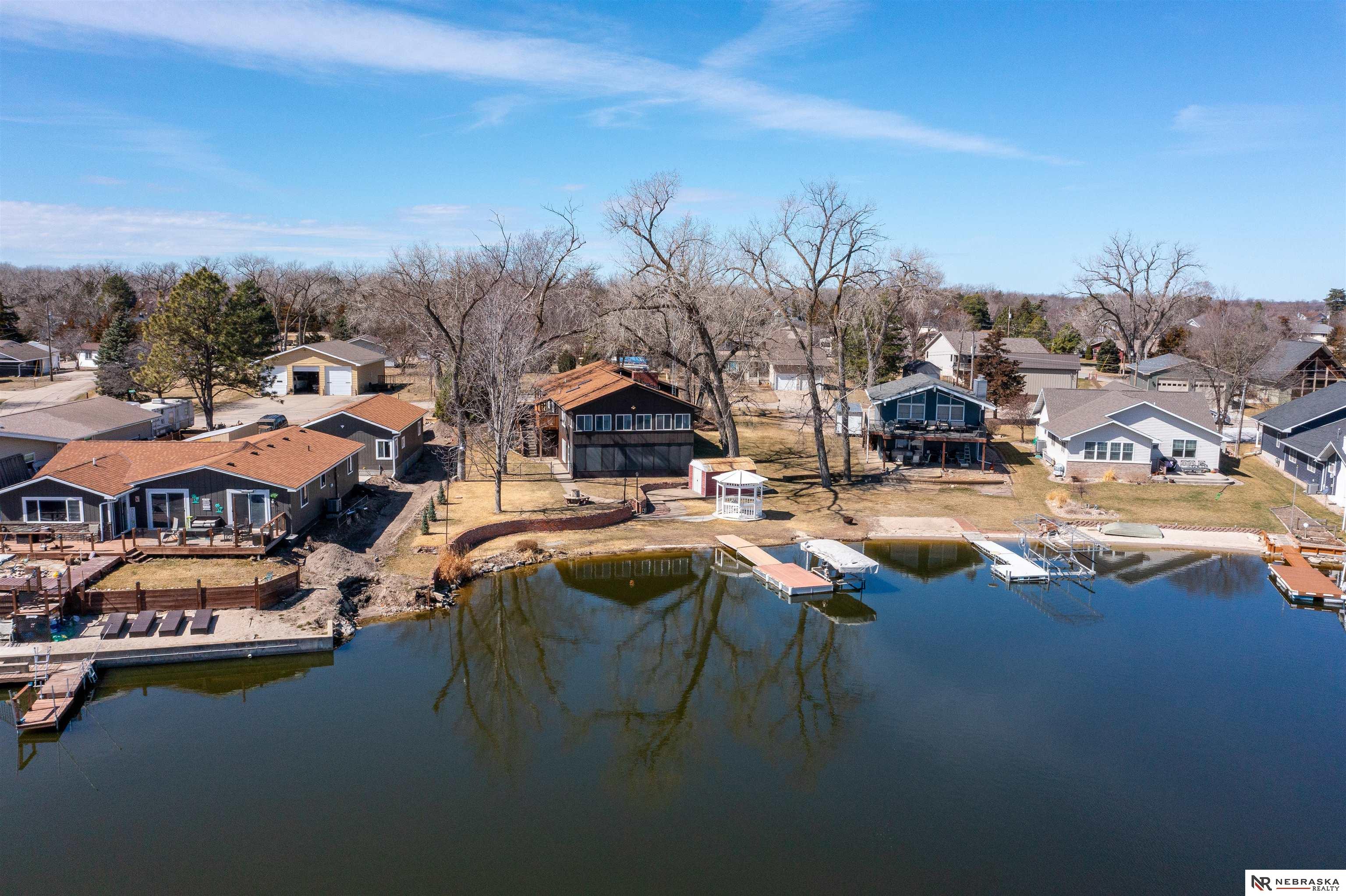 33 Lakewood Drive, Columbus, NE, 68601