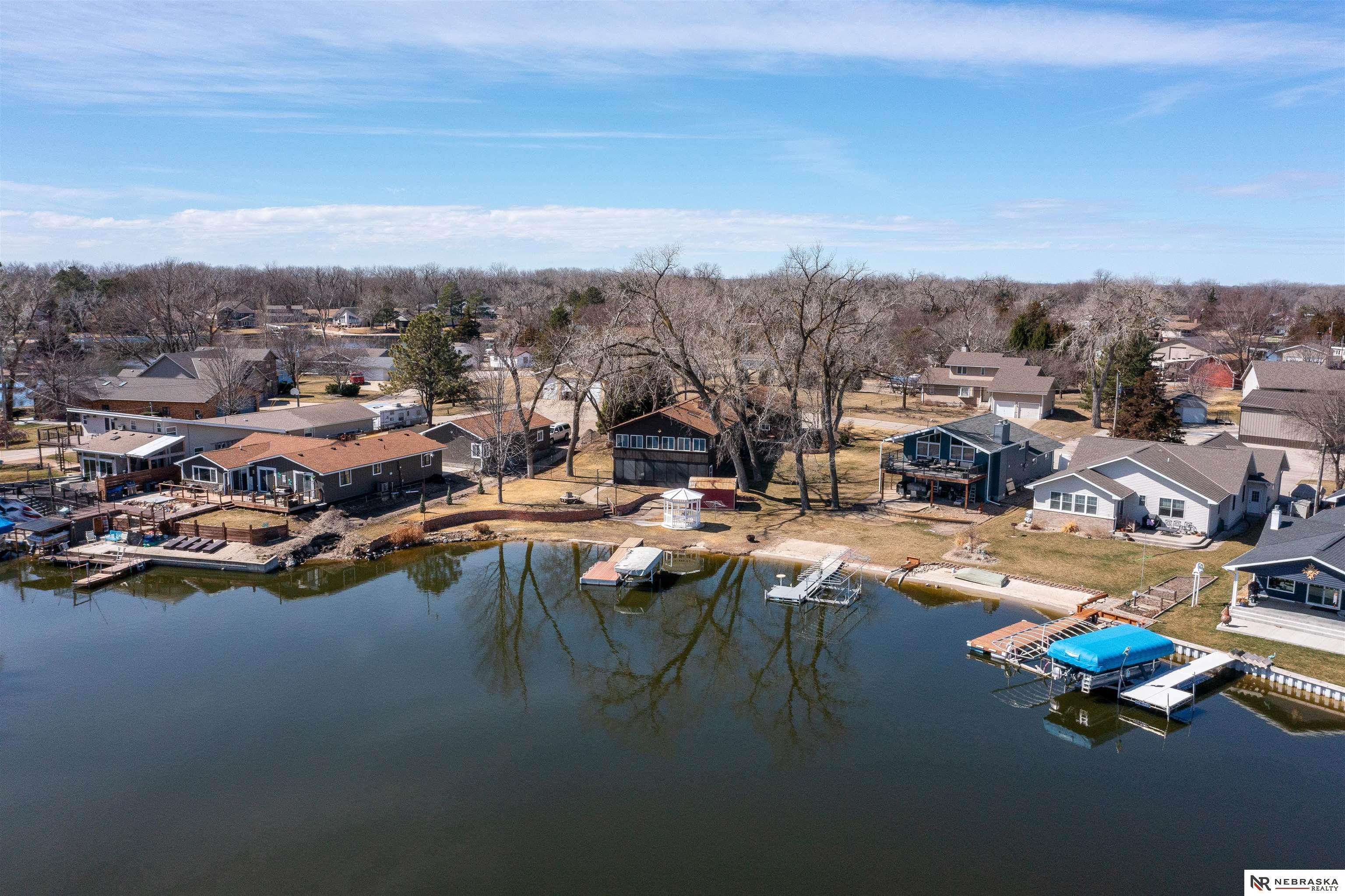 33 Lakewood Drive, Columbus, NE, 68601