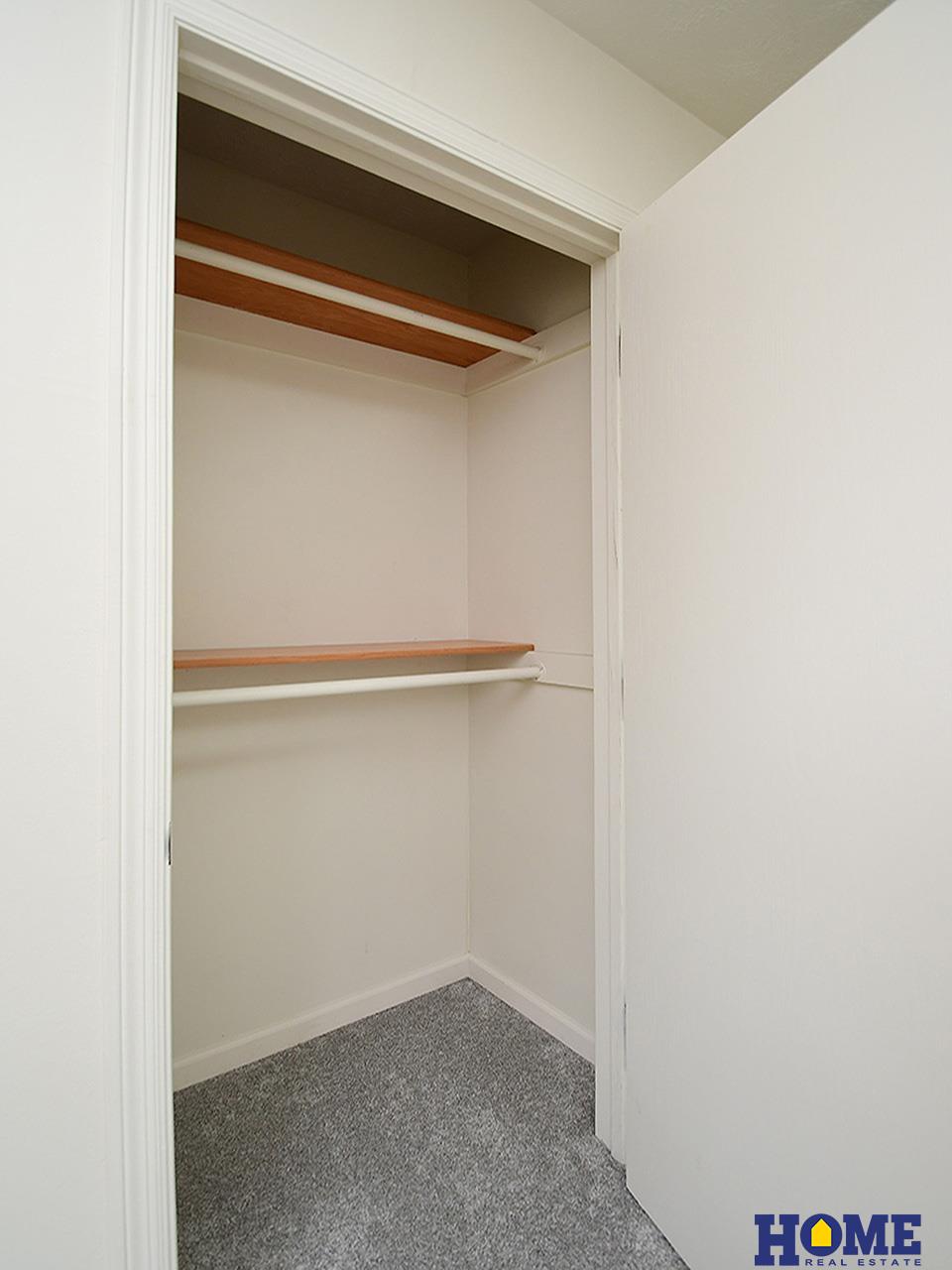 5200 Tipperary Trail, Lincoln, NE, 68512