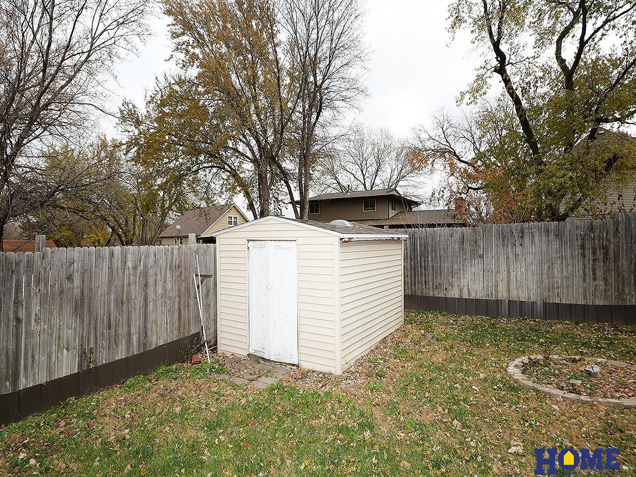 5200 Tipperary Trail, Lincoln, NE, 68512