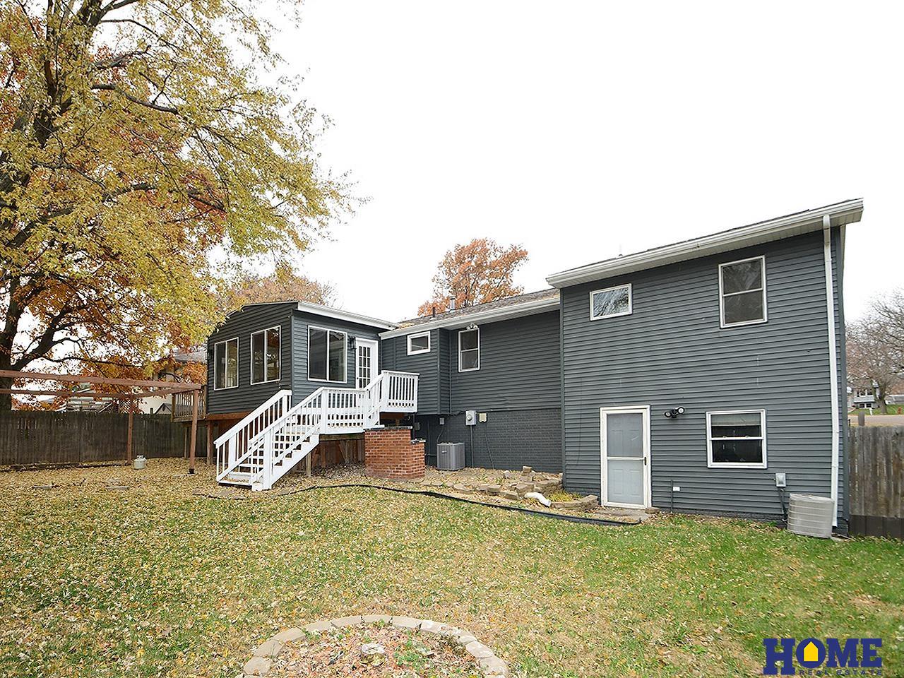 5200 Tipperary Trail, Lincoln, NE, 68512