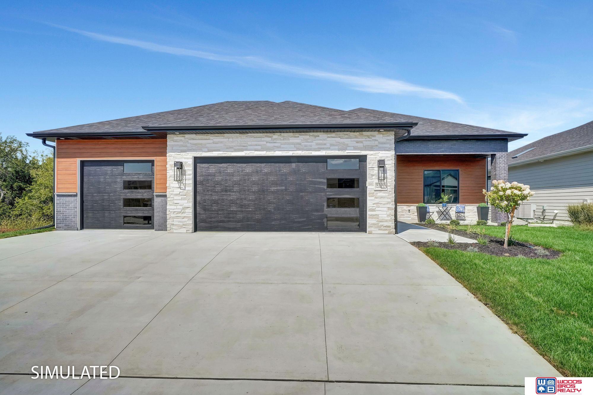 12211 Slayton Street, Papillion, NE, 68046
