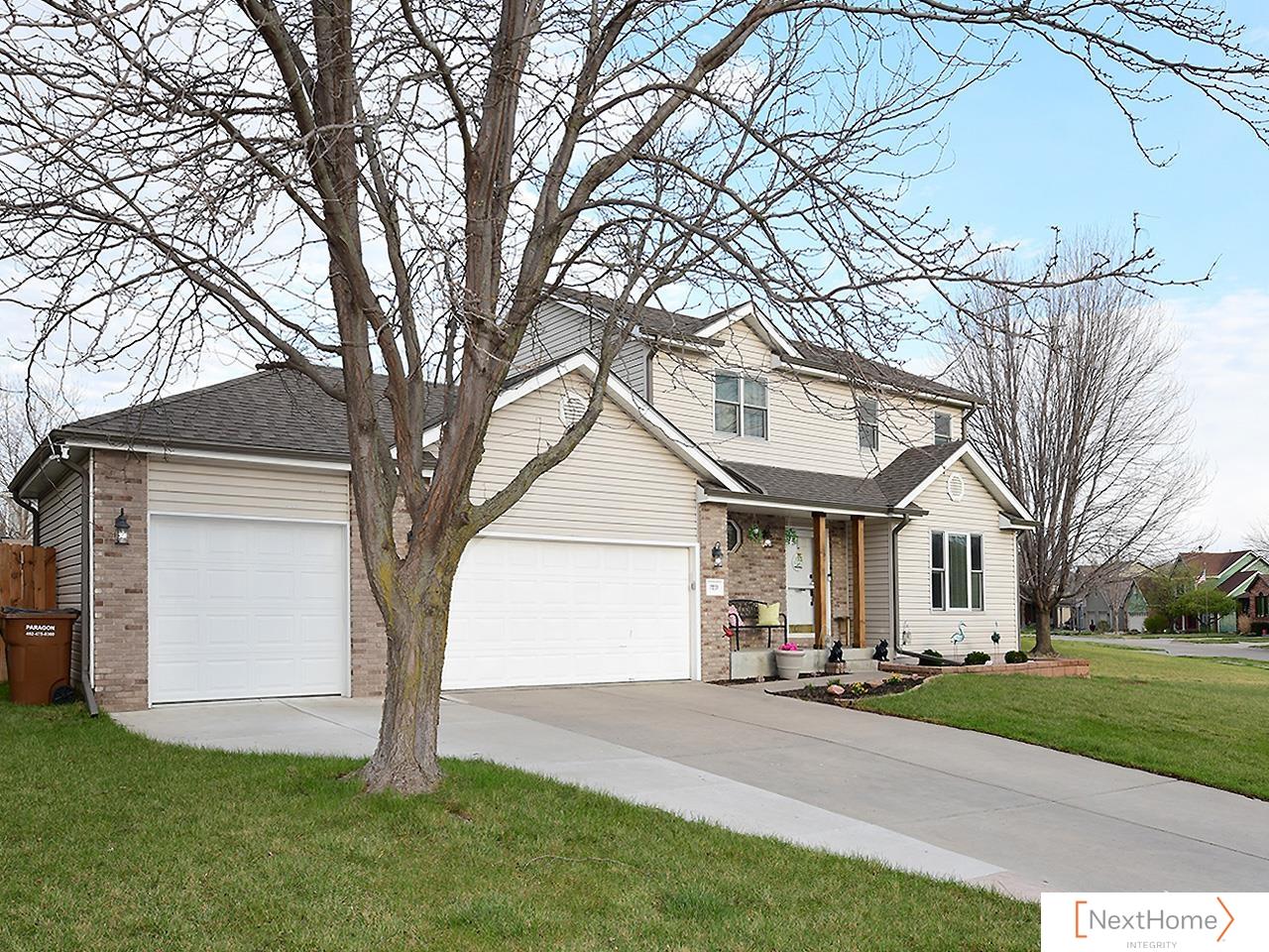 7201 Canyon Road, Lincoln, NE, 68516