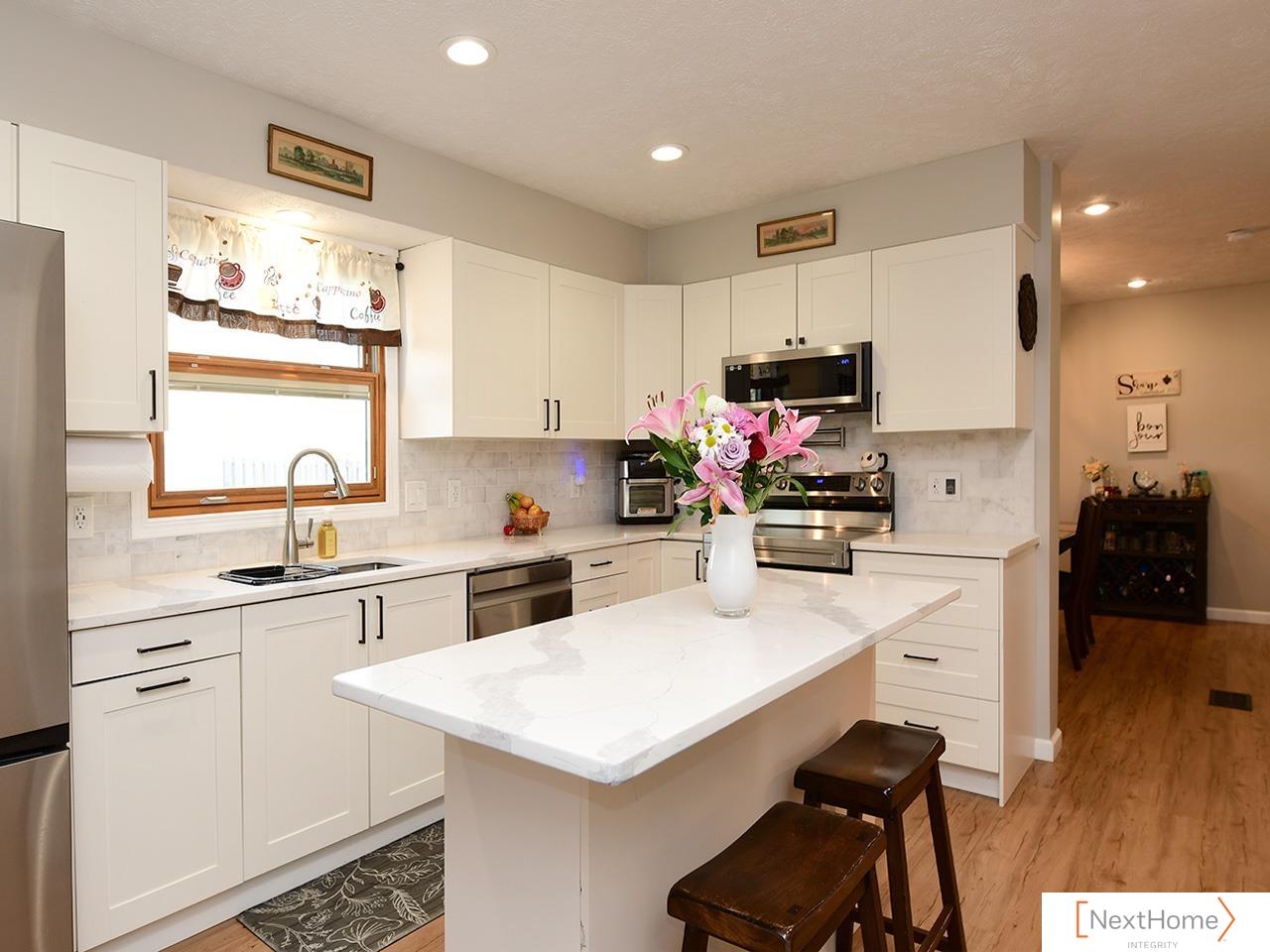 7201 Canyon Road, Lincoln, NE, 68516