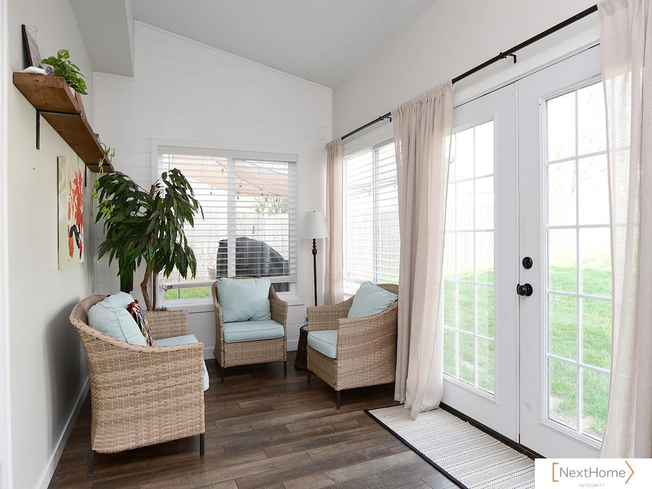 7201 Canyon Road, Lincoln, NE, 68516