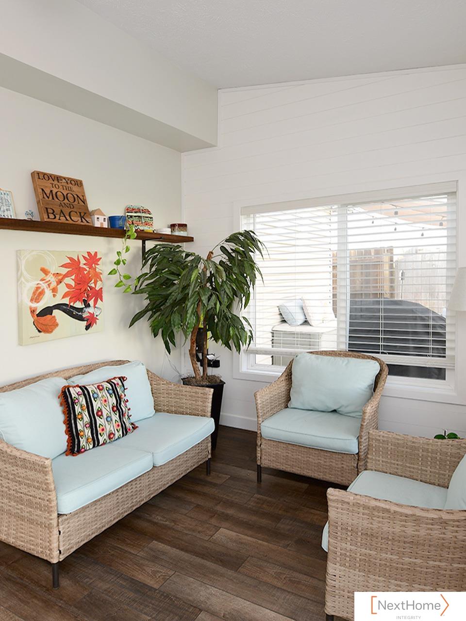 7201 Canyon Road, Lincoln, NE, 68516