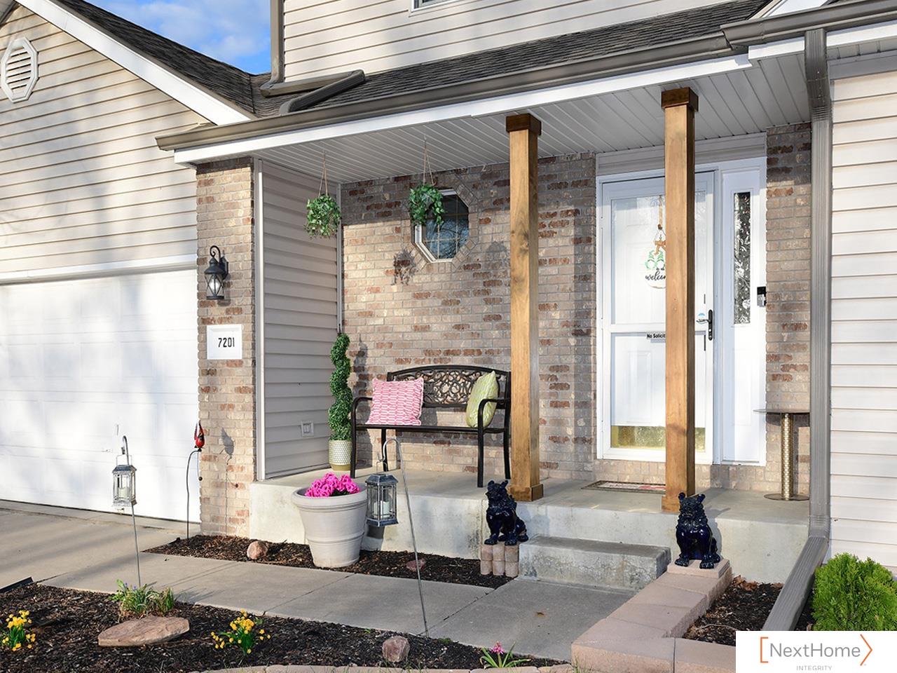 7201 Canyon Road, Lincoln, NE, 68516