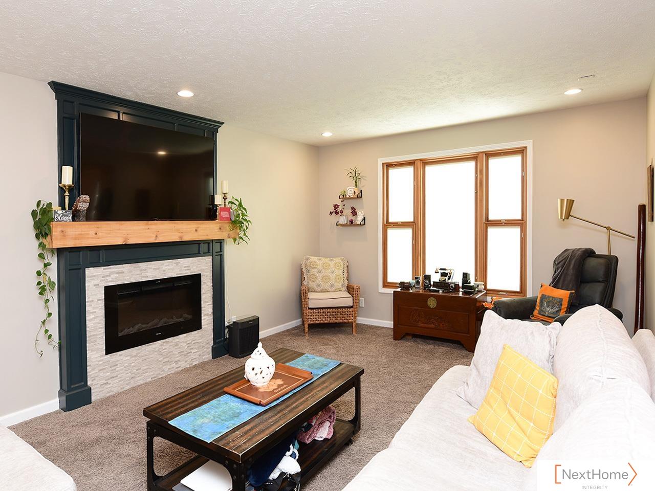 7201 Canyon Road, Lincoln, NE, 68516