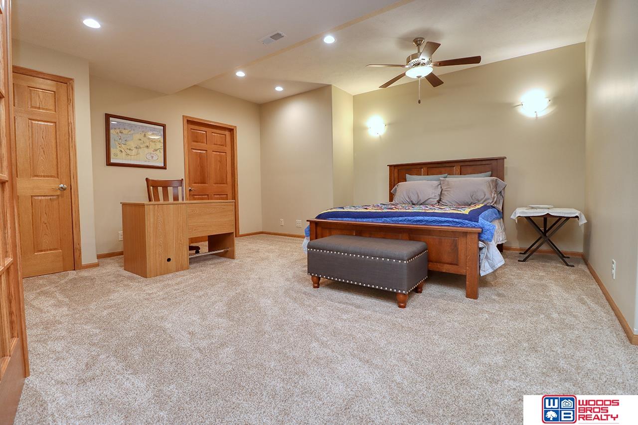 1900 129th Street, Lincoln, NE, 68527
