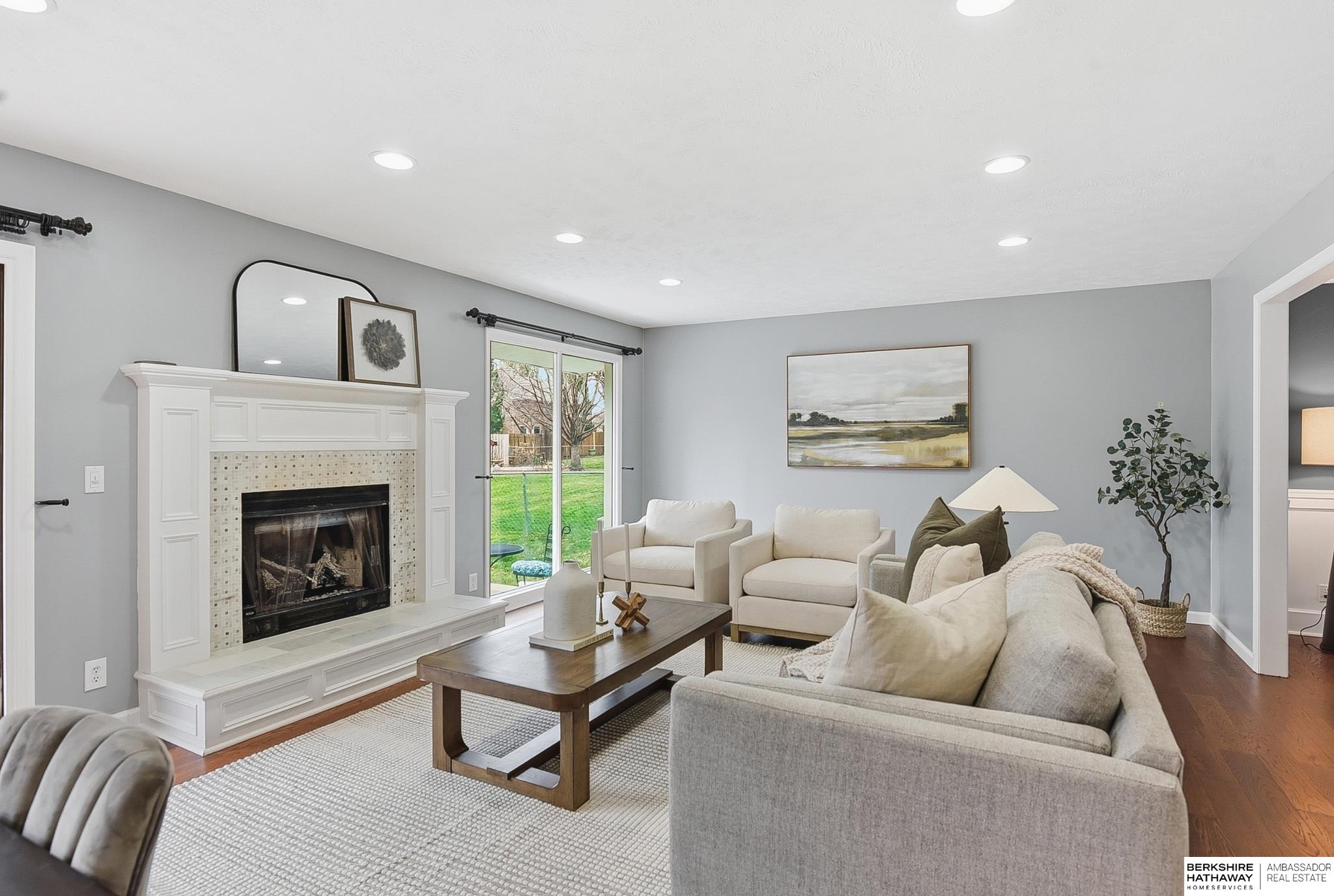 21201 Brentwood Road, Elkhorn, NE, 68022