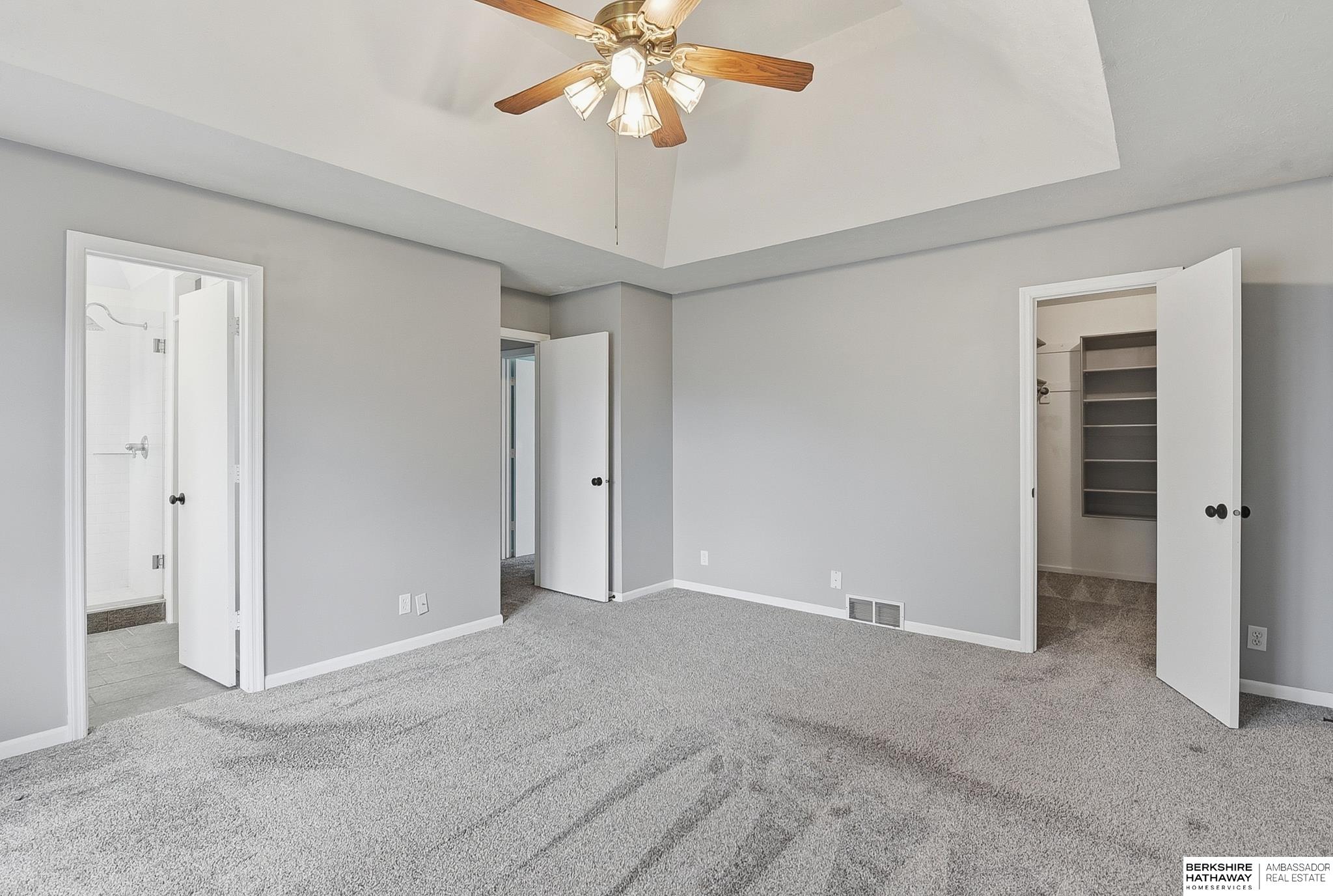 21201 Brentwood Road, Elkhorn, NE, 68022