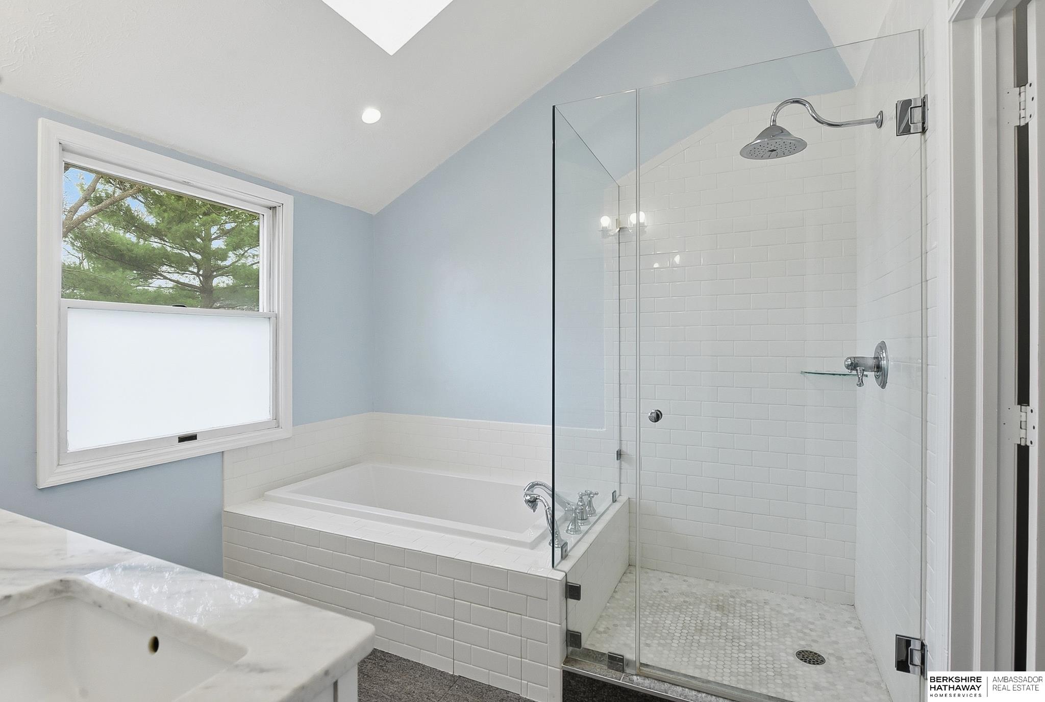 21201 Brentwood Road, Elkhorn, NE, 68022