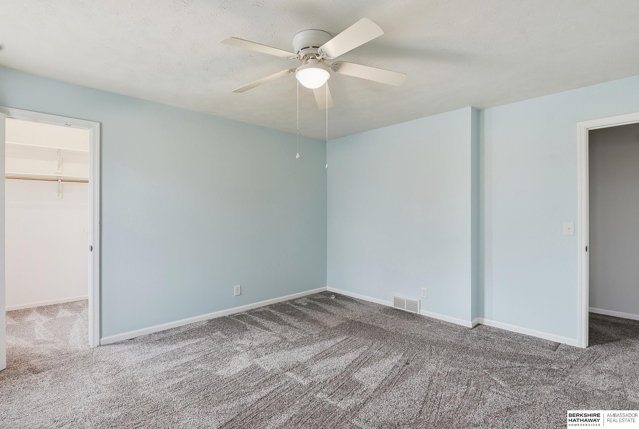 21201 Brentwood Road, Elkhorn, NE, 68022