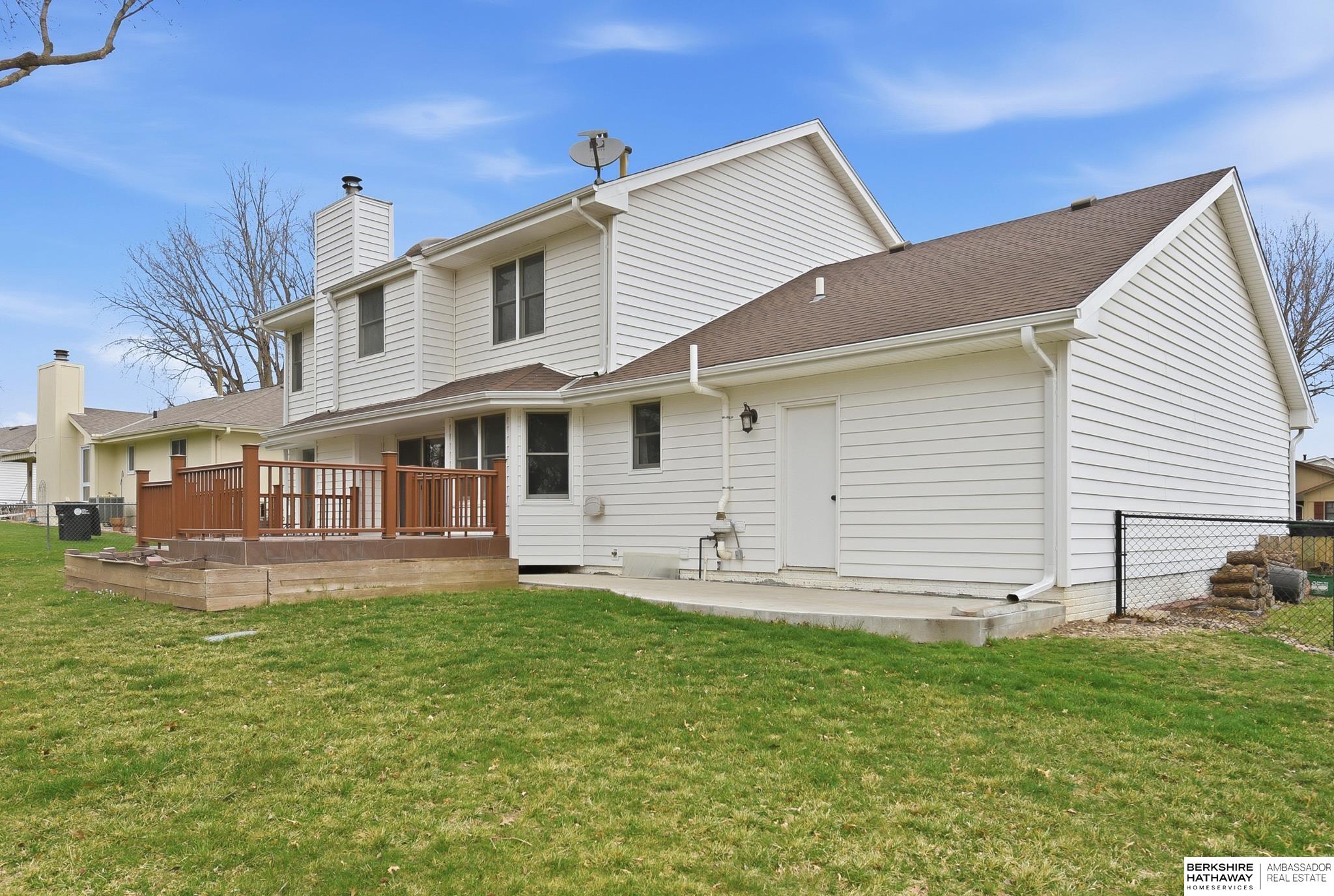 21201 Brentwood Road, Elkhorn, NE, 68022