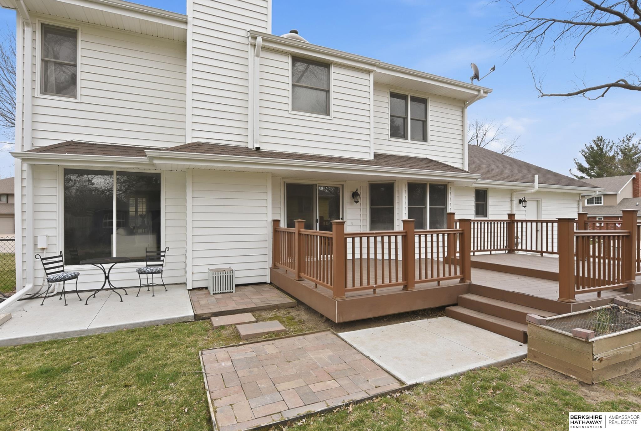 21201 Brentwood Road, Elkhorn, NE, 68022