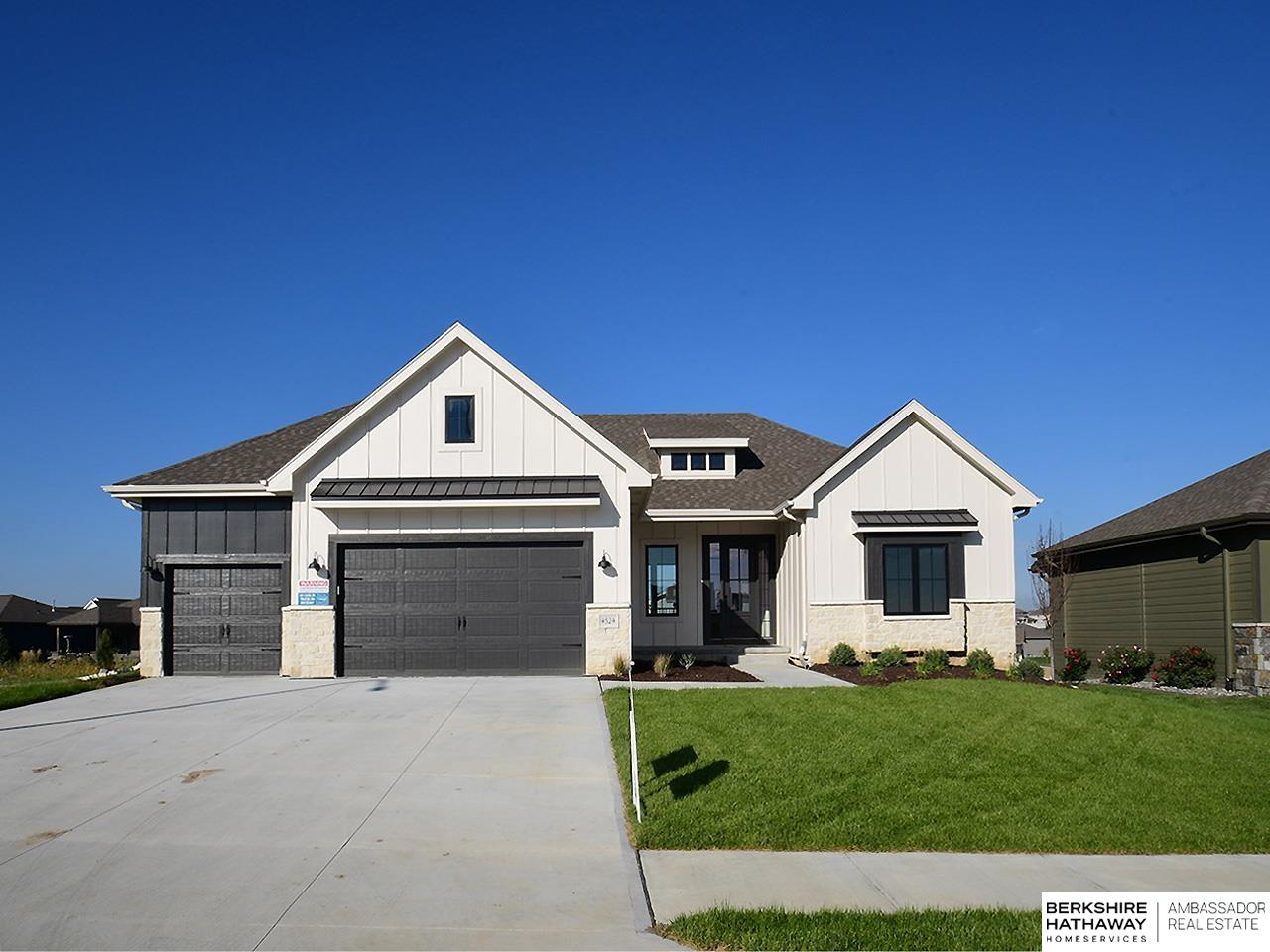 8521 Butterfly Court, Lincoln, NE, 68526
