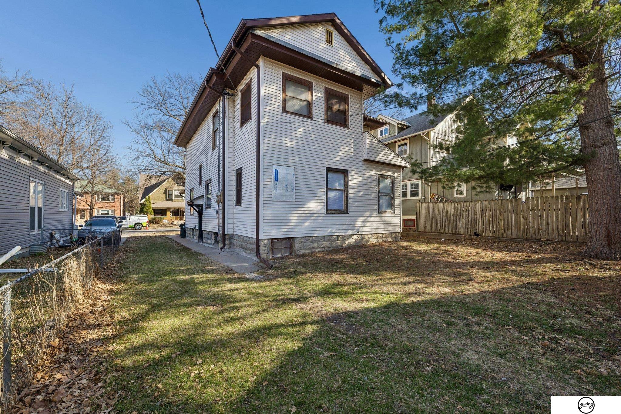 1919 Washington Street, Lincoln, NE, 68502