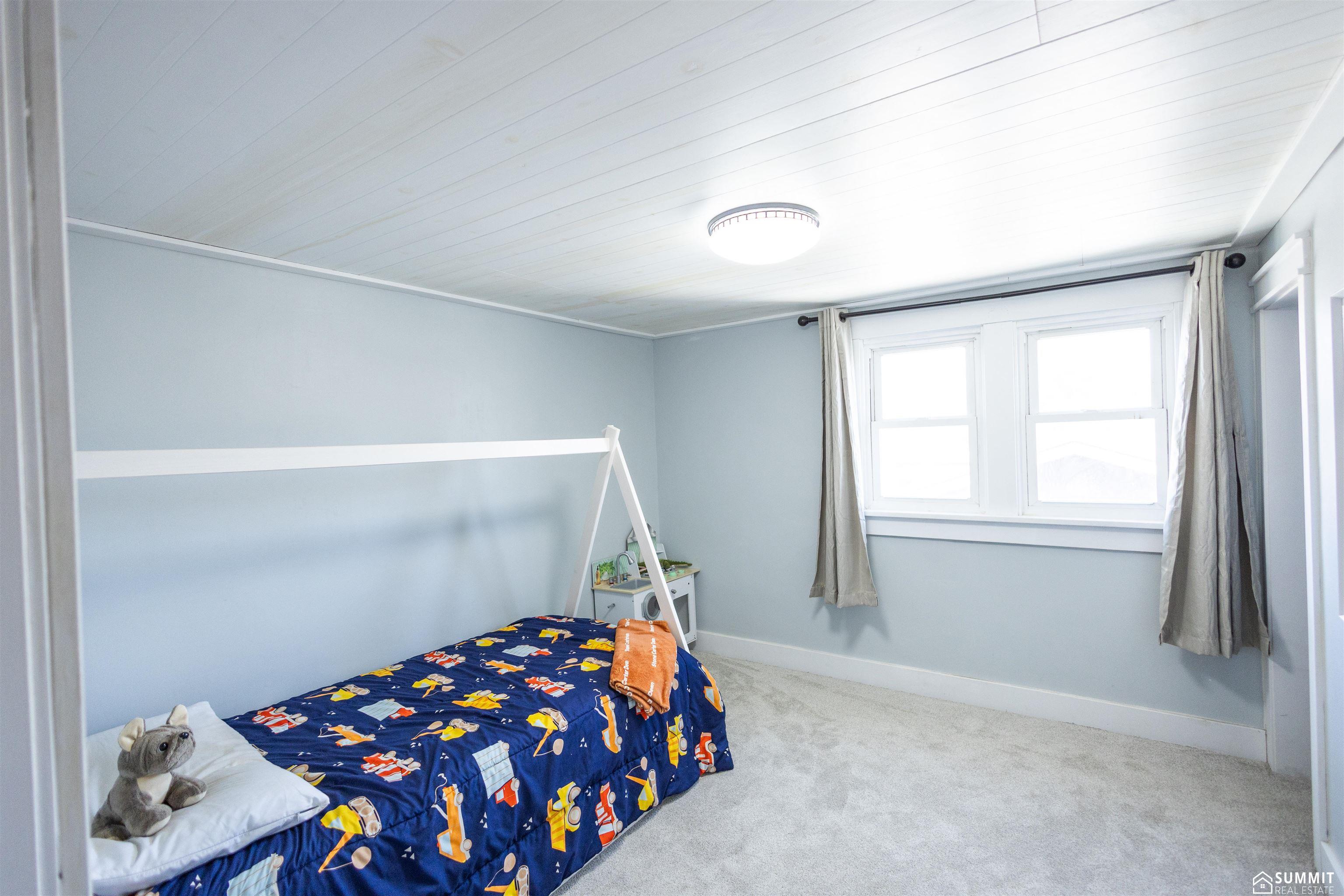 971 11th Street, Henderson, NE, 68371