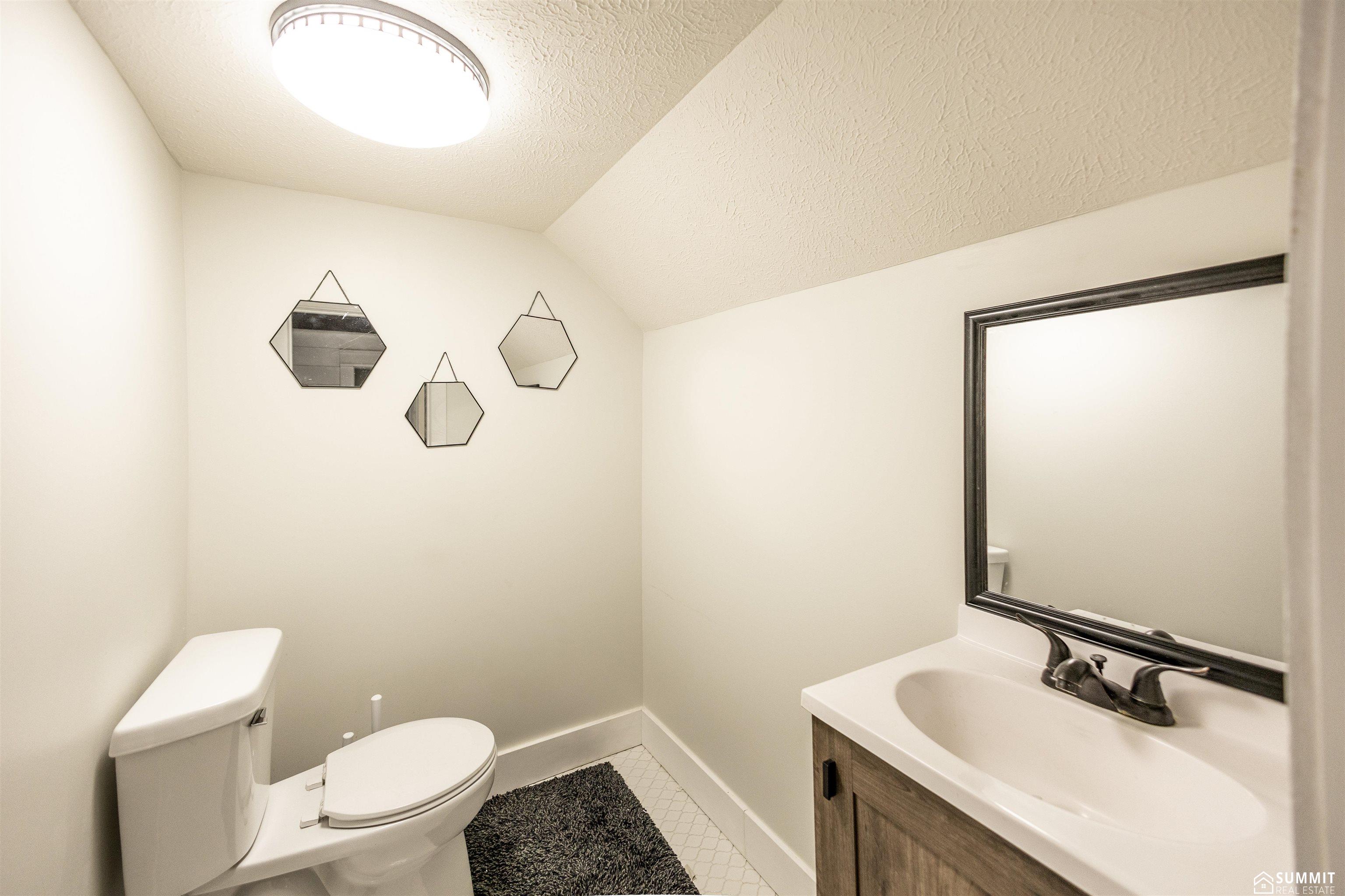 971 11th Street, Henderson, NE, 68371